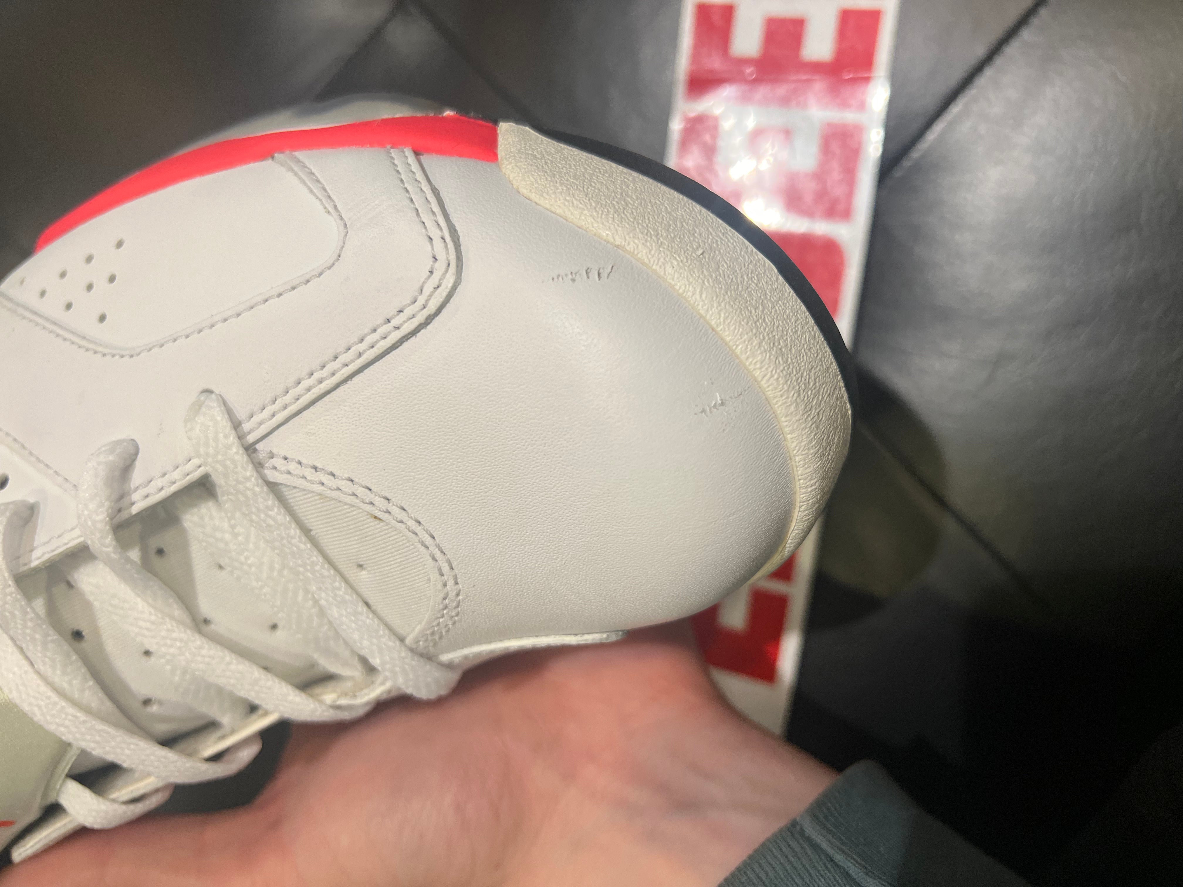 Men’s Air Jordan 6 Infrared Brand New w/Flaw