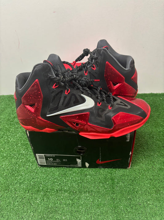 Nike LeBron 11 Away Size 10 Mens $180