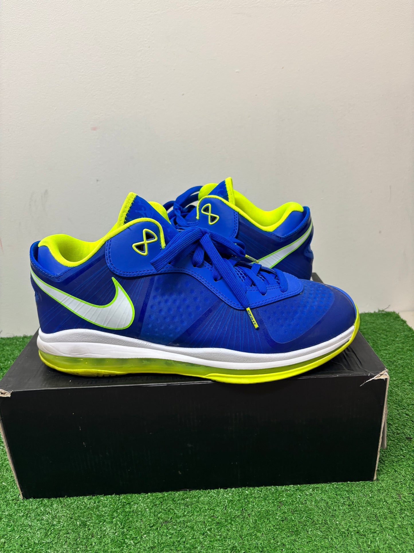 Nike LeBron 8 Sprite Low 2011 Size 12 $170 Men’s