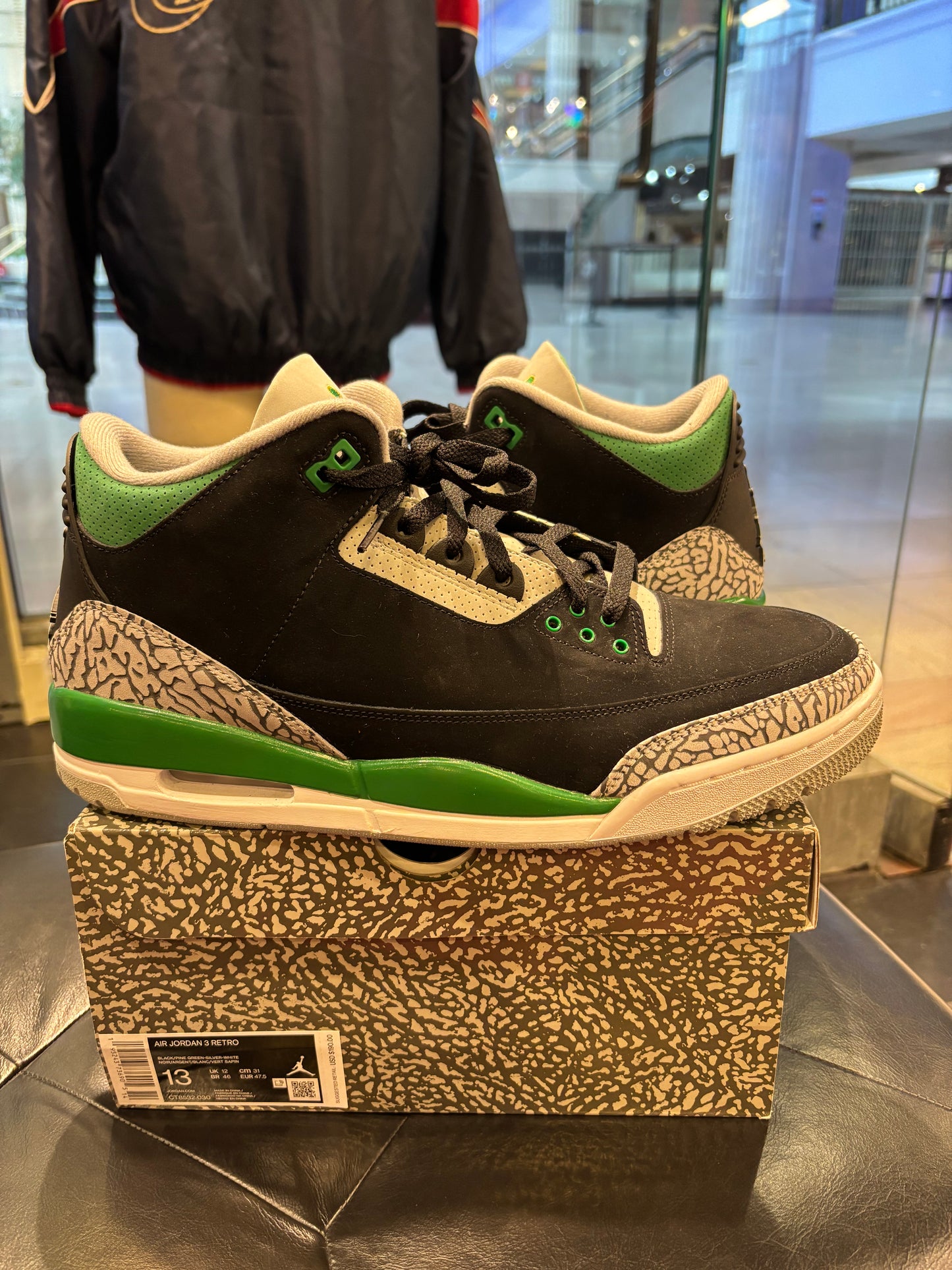 Air Jordan 3 Pine Green Size 13 Mens Shoes $280