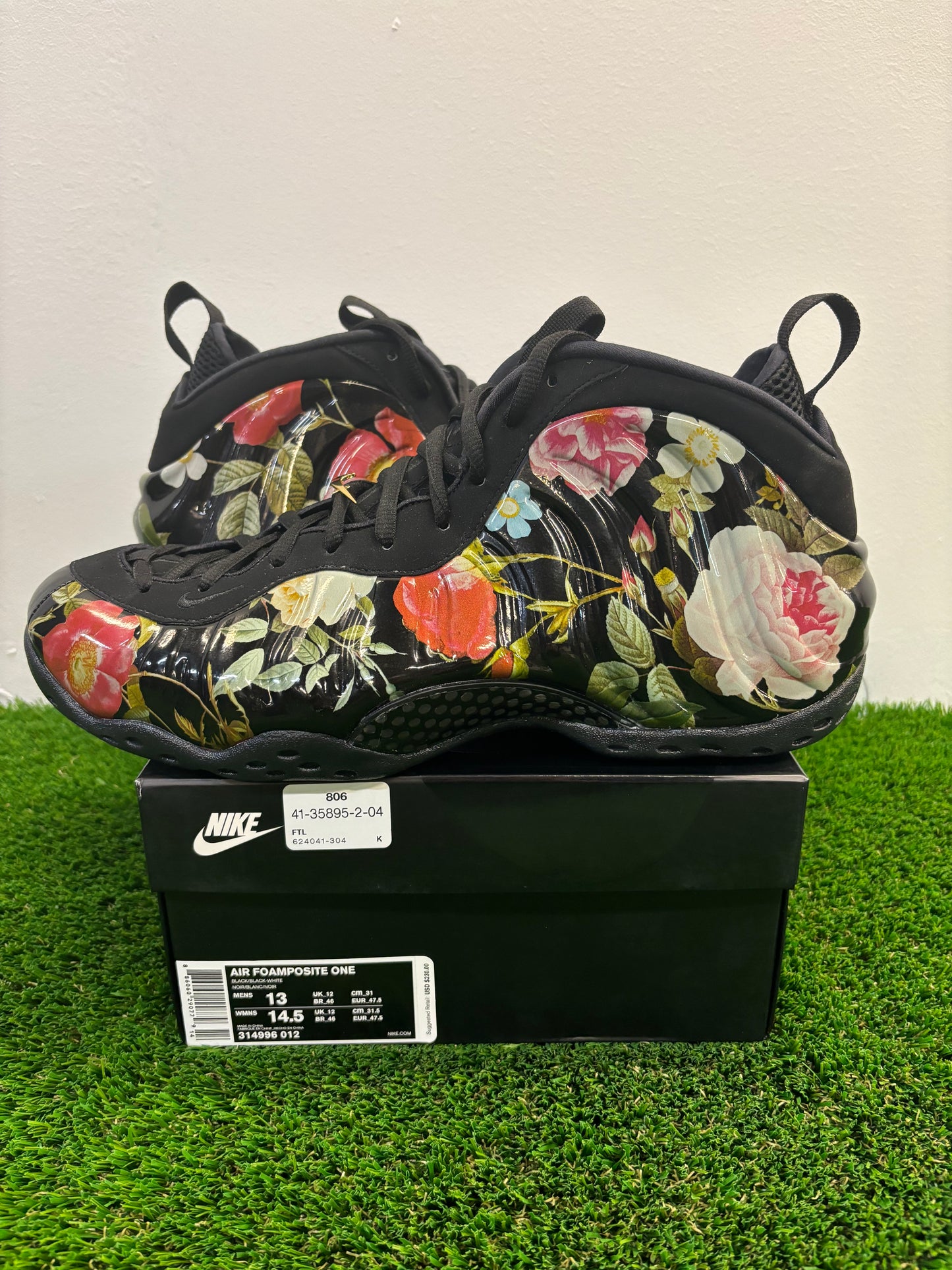 Men Nike Foamposite Floral Size 13 Shoes