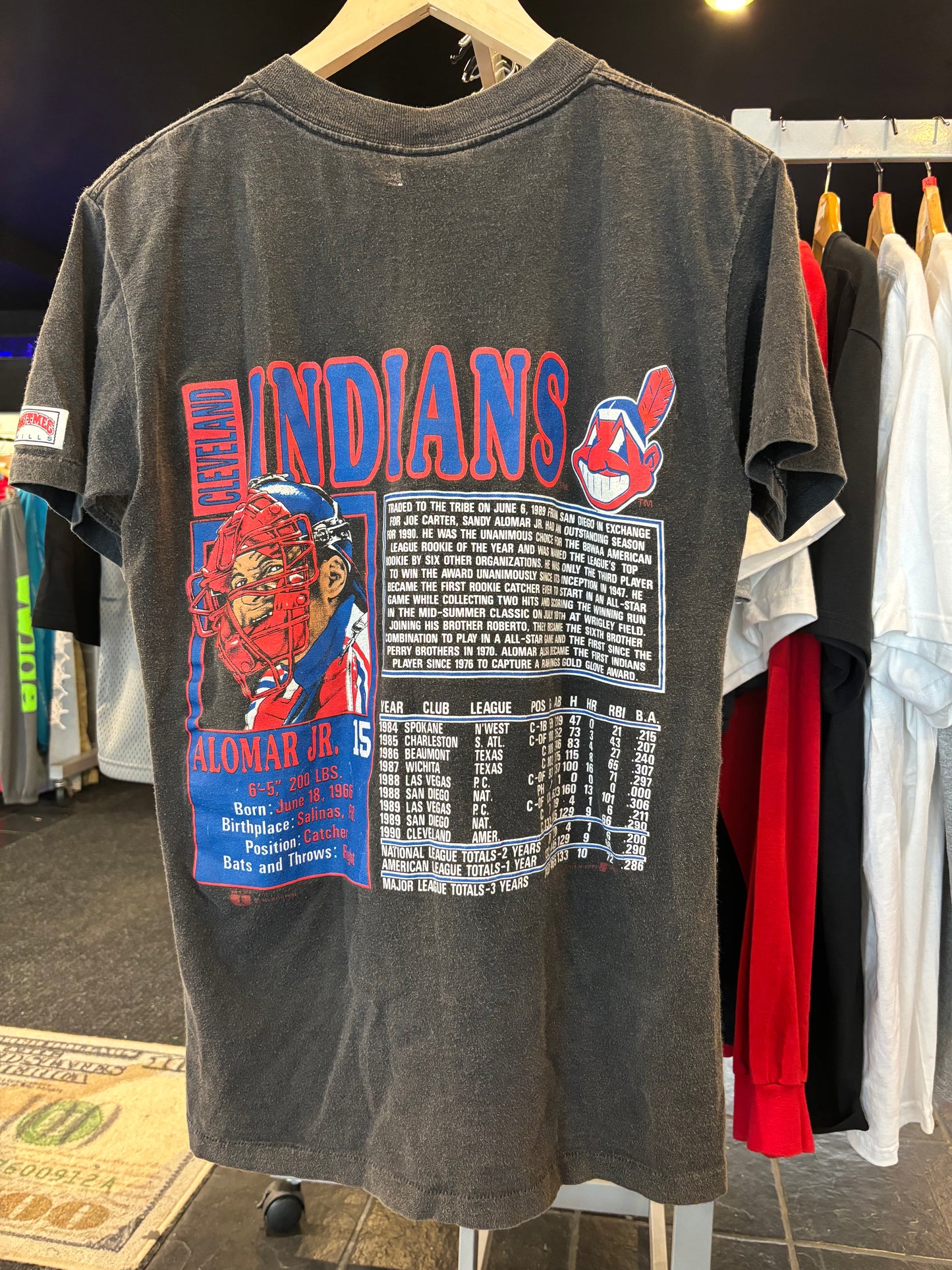 Vintage Cleveland Indians SANDY ALOMAR JR. Tee Shirt Size Medium From 1997 $50