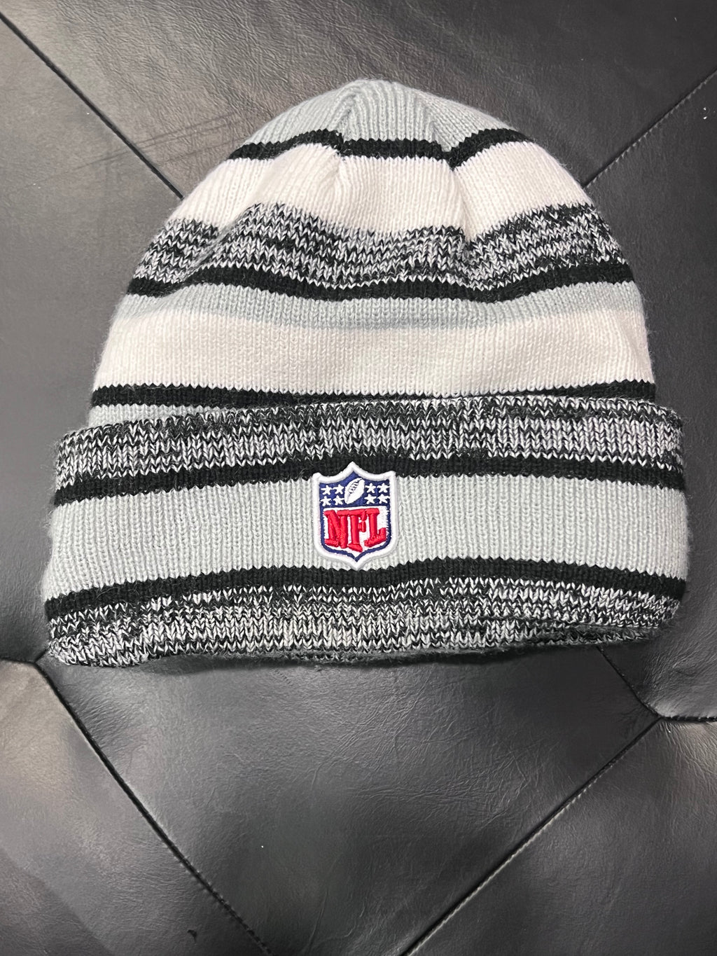 New Era NFL Las Vegas Raiders Beanie