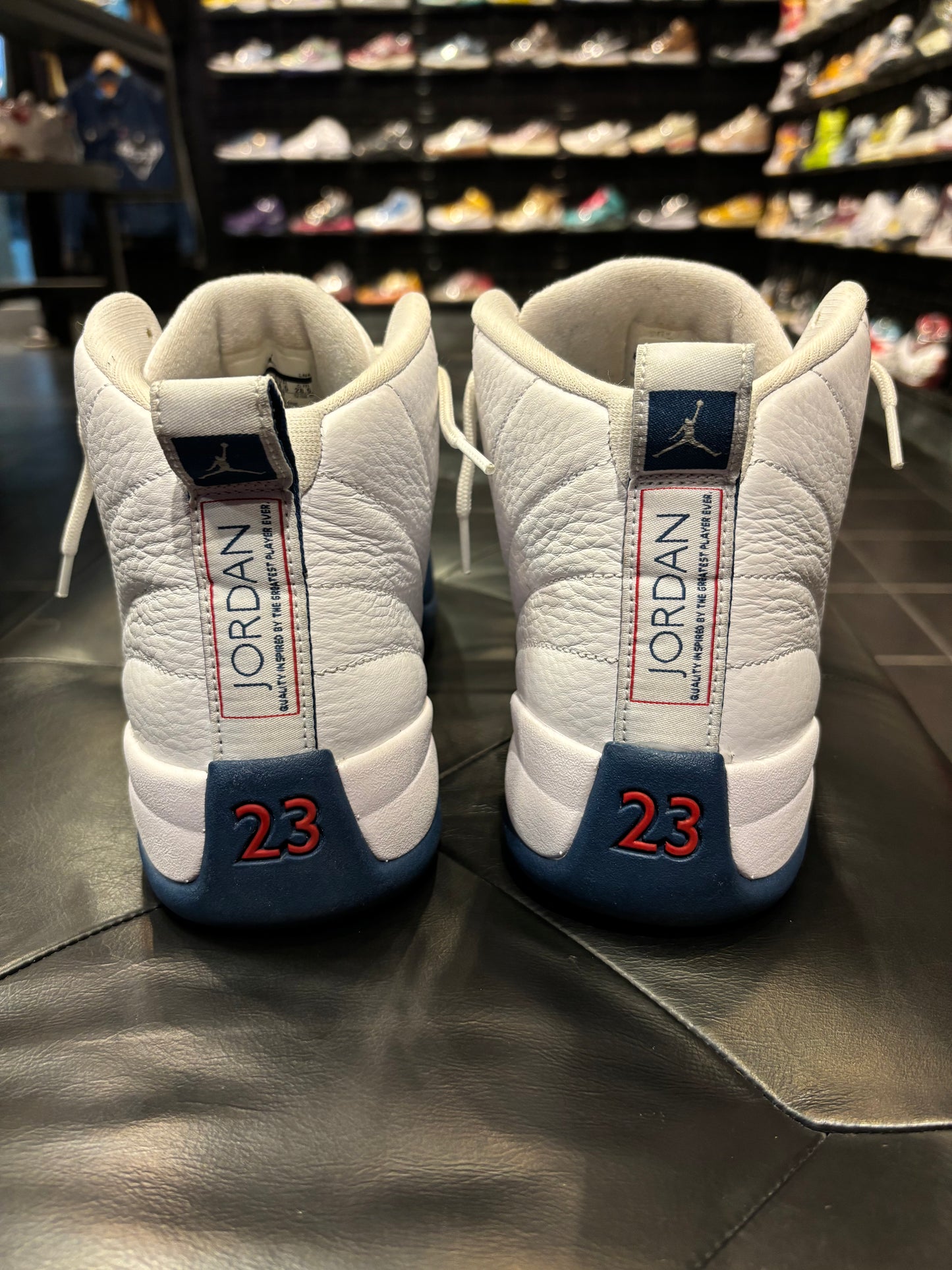 Men’s Air Jordan 12 French Blue Size 10.5 $170 Shoes