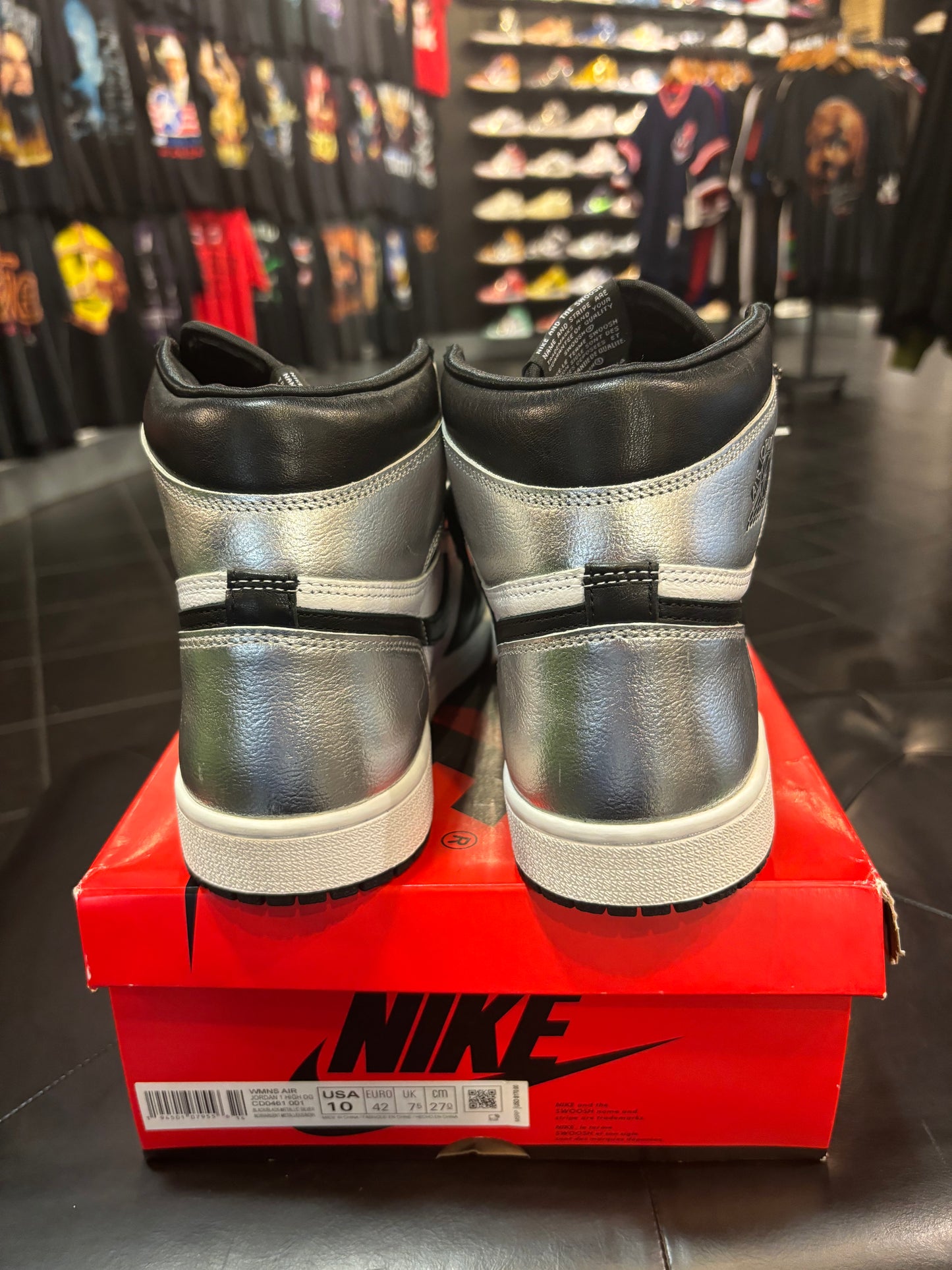 Air Jordan 1 Silver Toe Size 8.5 Men’s Shoes $200