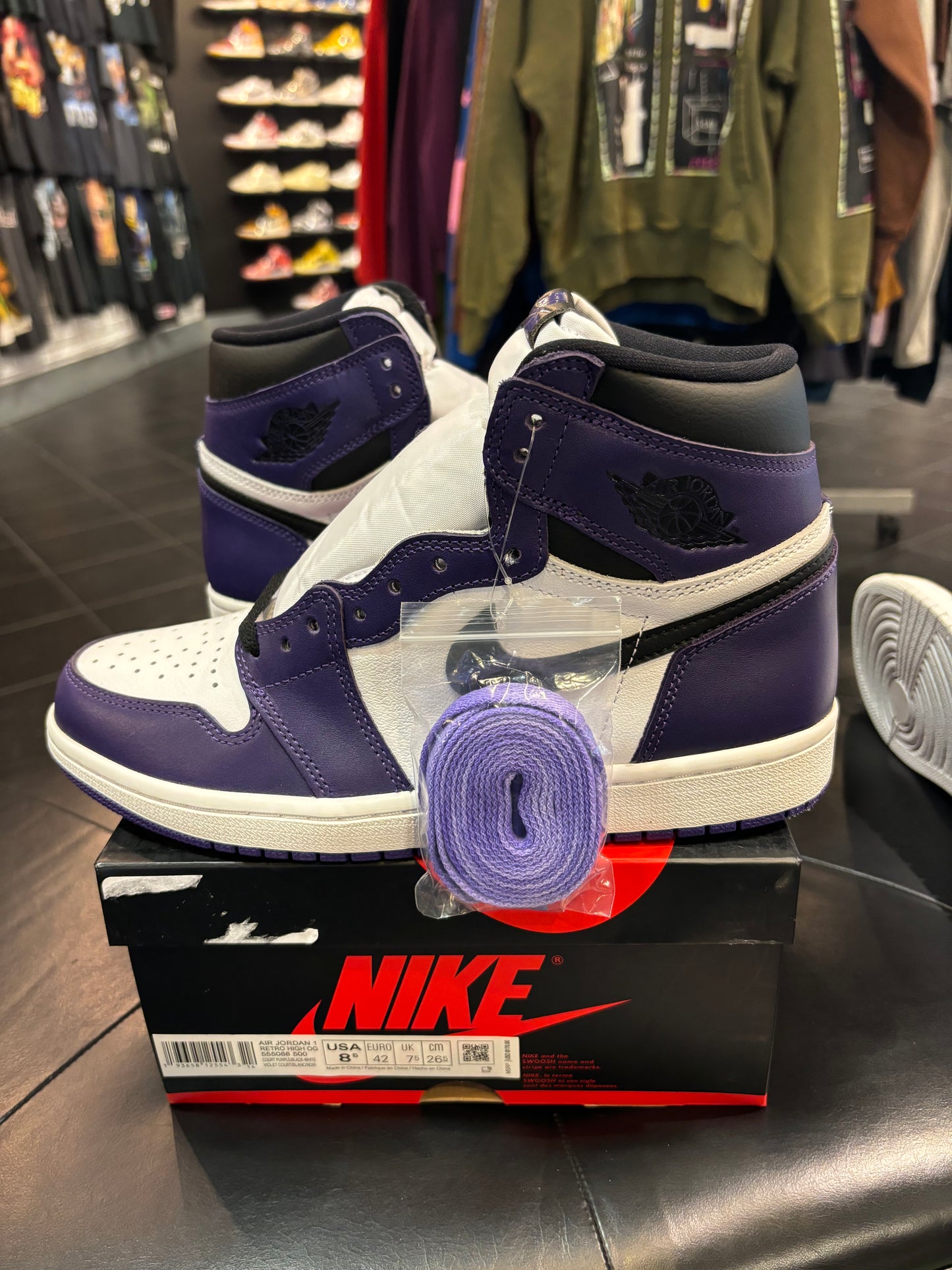 Air Jordan 1 Court Purple Size 8.5 Men’s Shoes $220