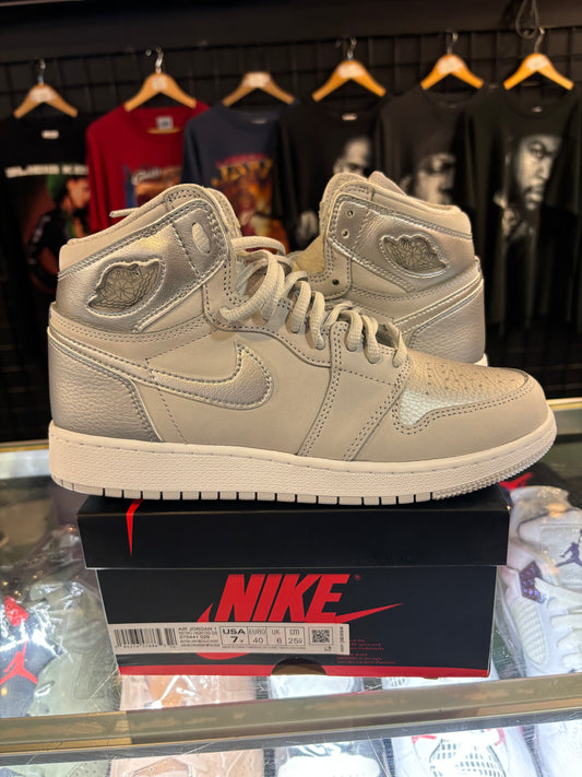 Jordan 1 Neutral Grey 7 GS $125