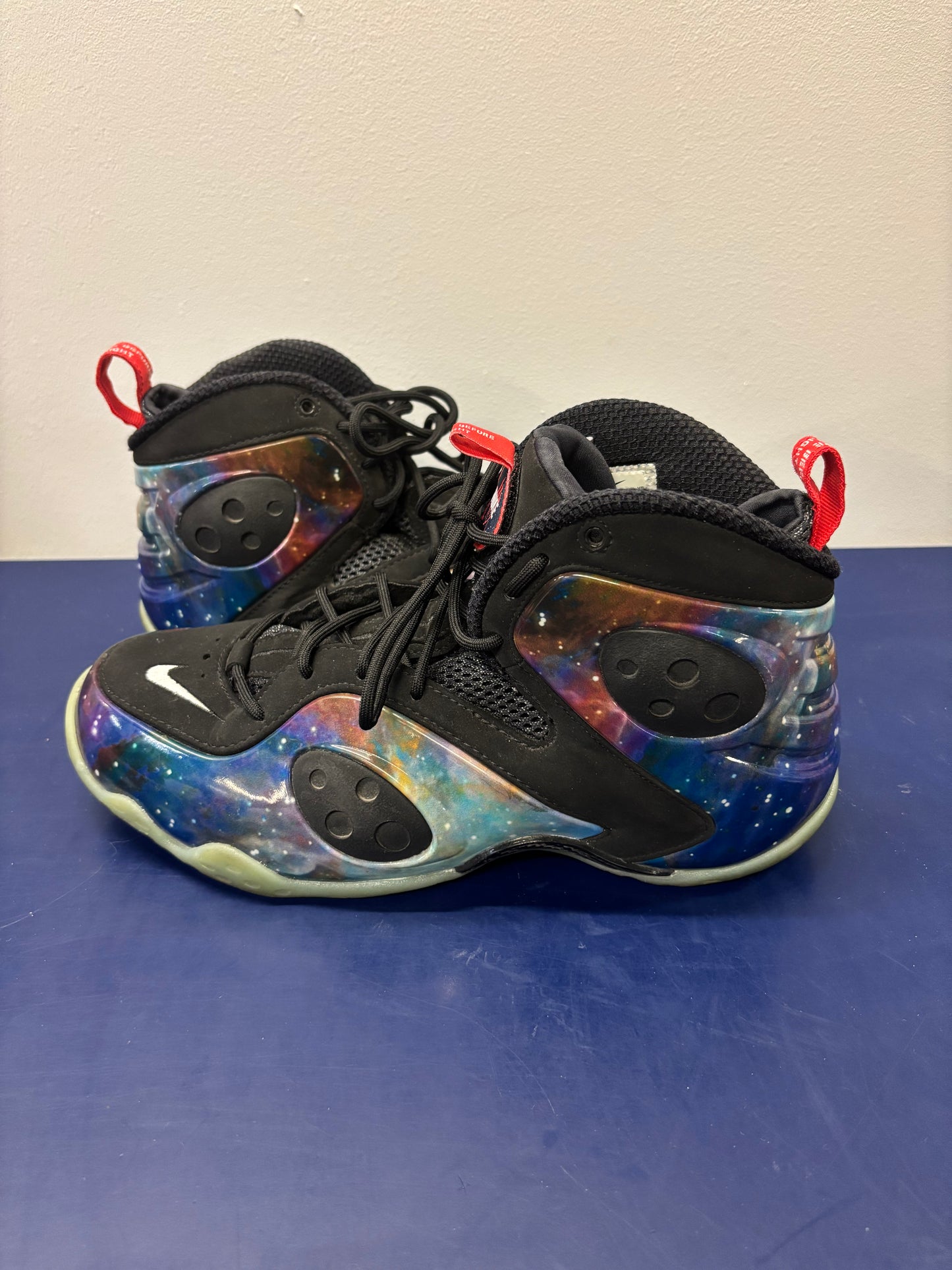 Nike Galaxy Rookie Size 10 $170 Men’s Shoes