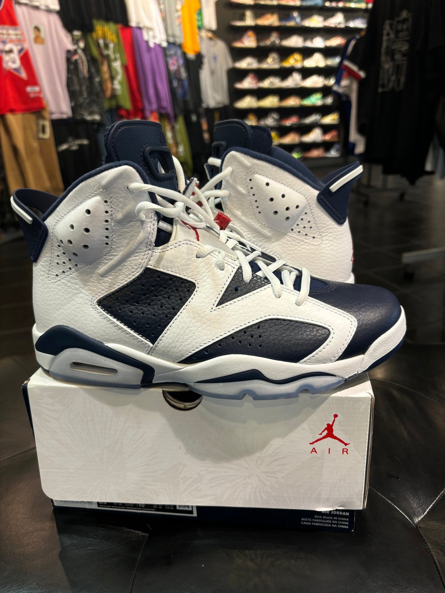 Air Jordan 6 Olympic Size 8.5 Men’s $150