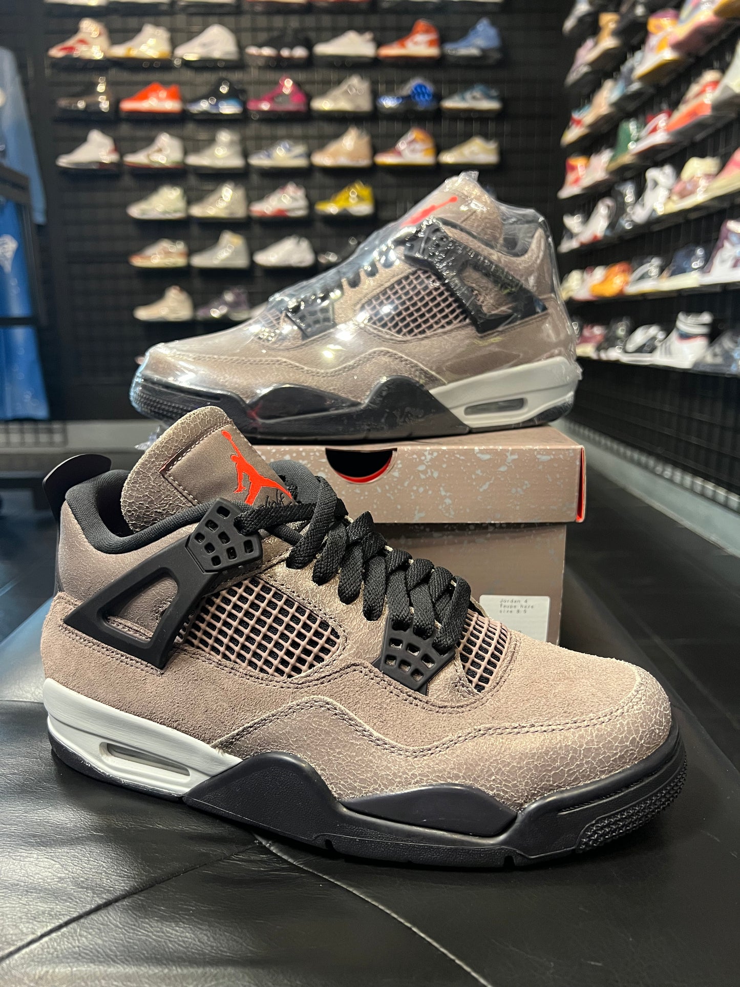 Air Jordan 4 Taupe Size 8.5 Haze brand new