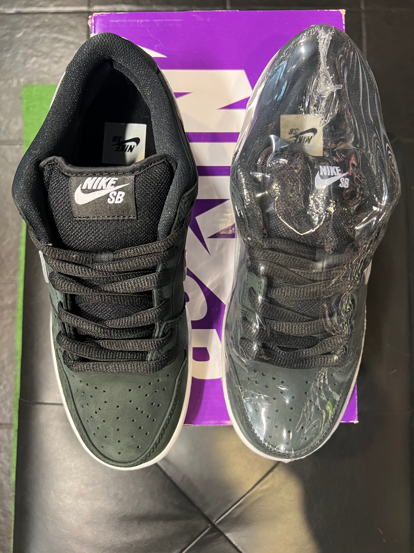 Men’s Nike SB Dunk Low Black Gum Bottom Brand New