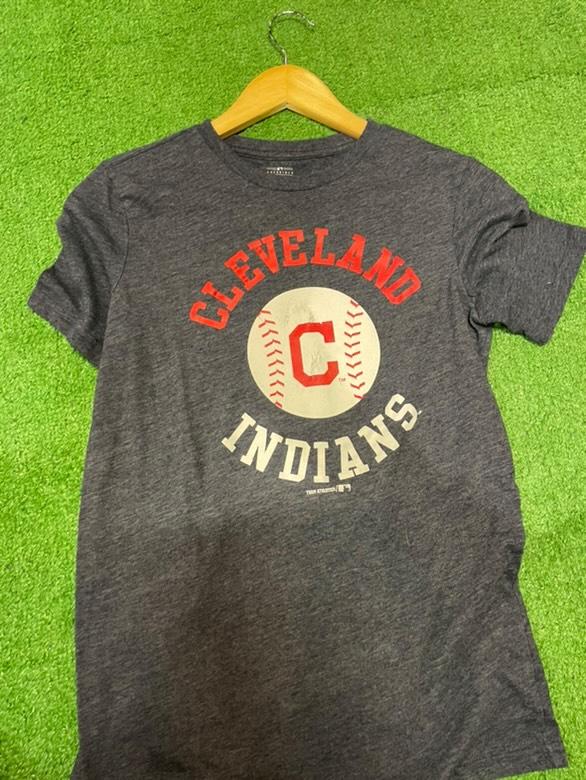 Vintage Cleveland Indians Womens Baseball Logo T Shirt Size XL