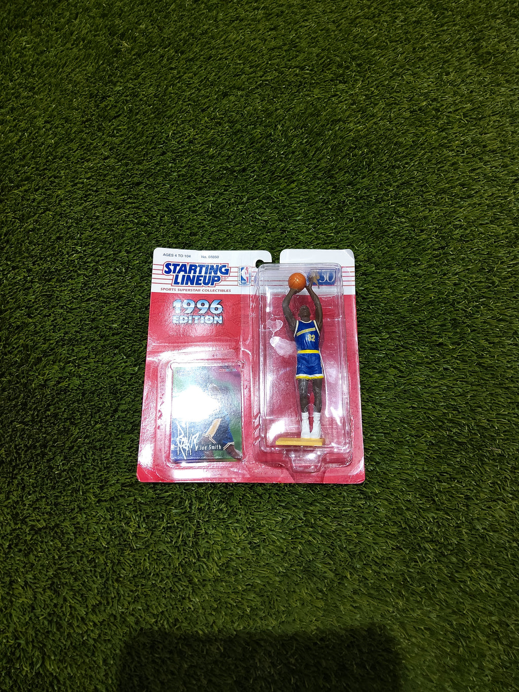Vintage 1996 Starting Lineup Joe Smith Figurine