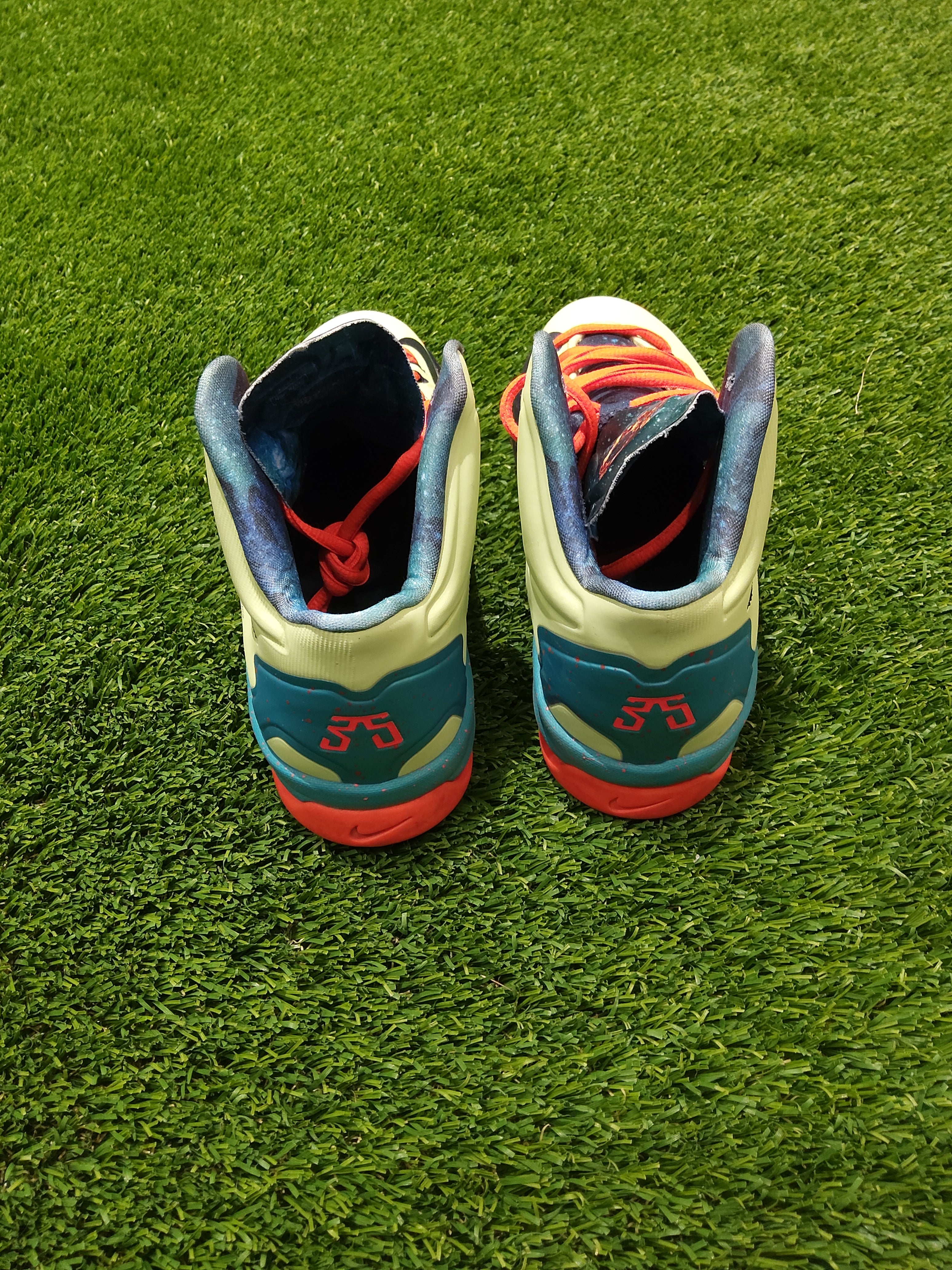 Nike kd5 all star area 72 size 5y gradeschool shoe