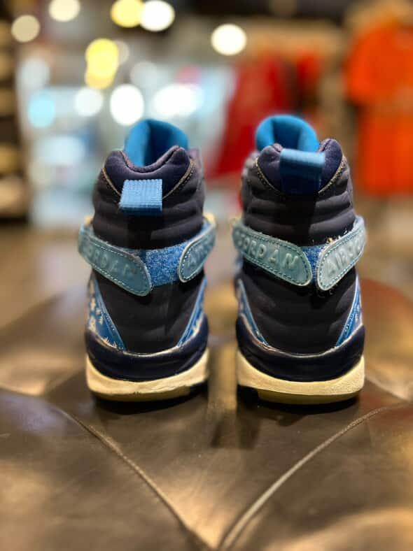 Air Jordan 8 Retro Snowflake size 5.5y gs shoes