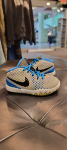 Nike Kyrie 1 Kids Shoes size 5c Toddlers