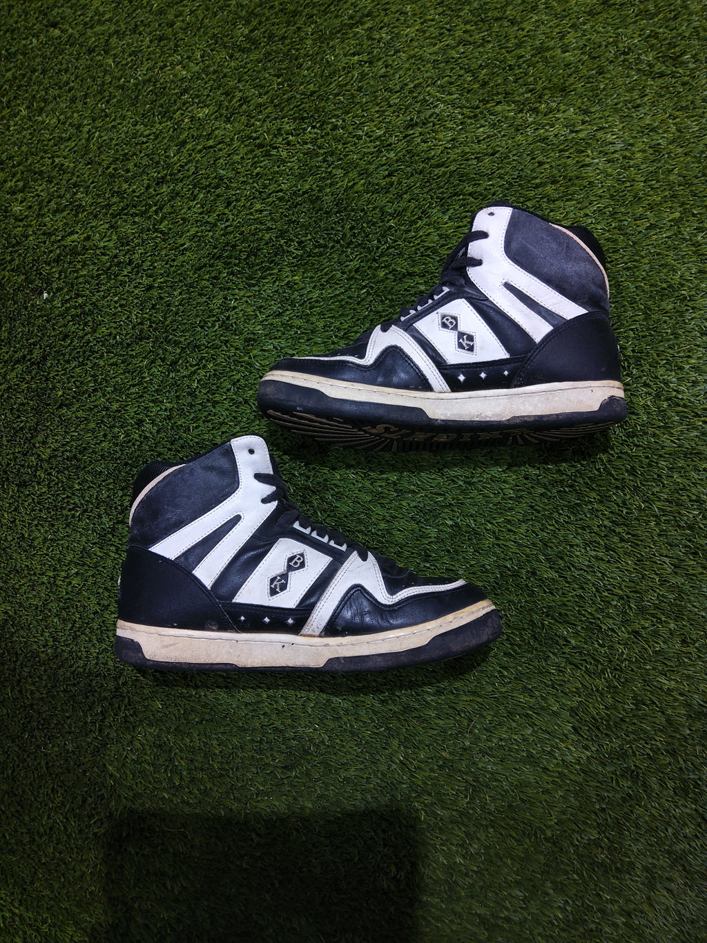 Vintage british knights 1985 size 8.5 basketball shoe