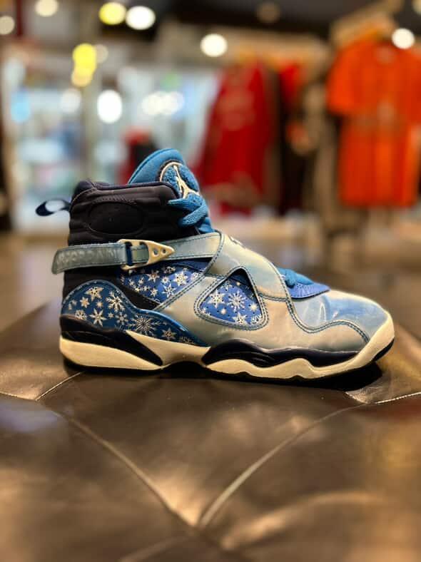 Air Jordan 8 Retro Snowflake size 5.5y gs shoes