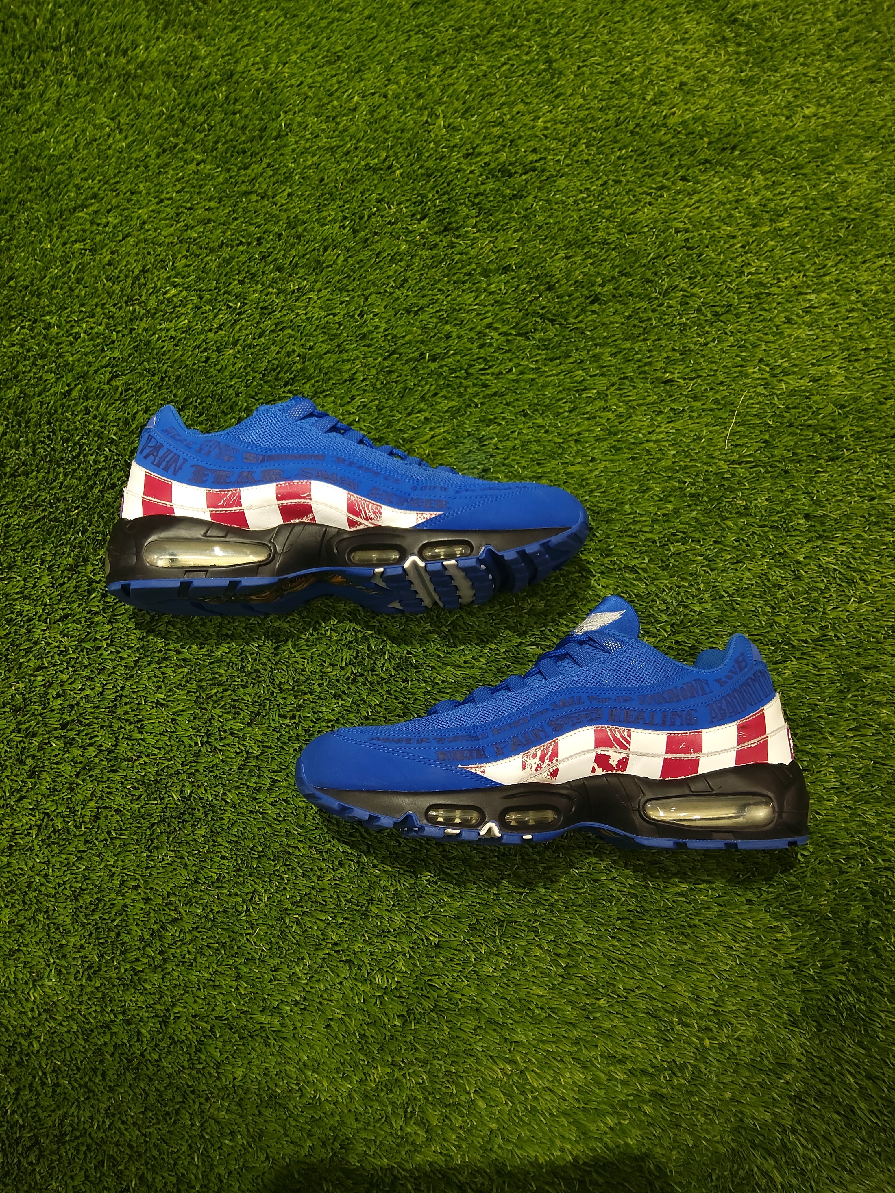 Nike Air Max 95 le doernbecher size 11 Men's shoe