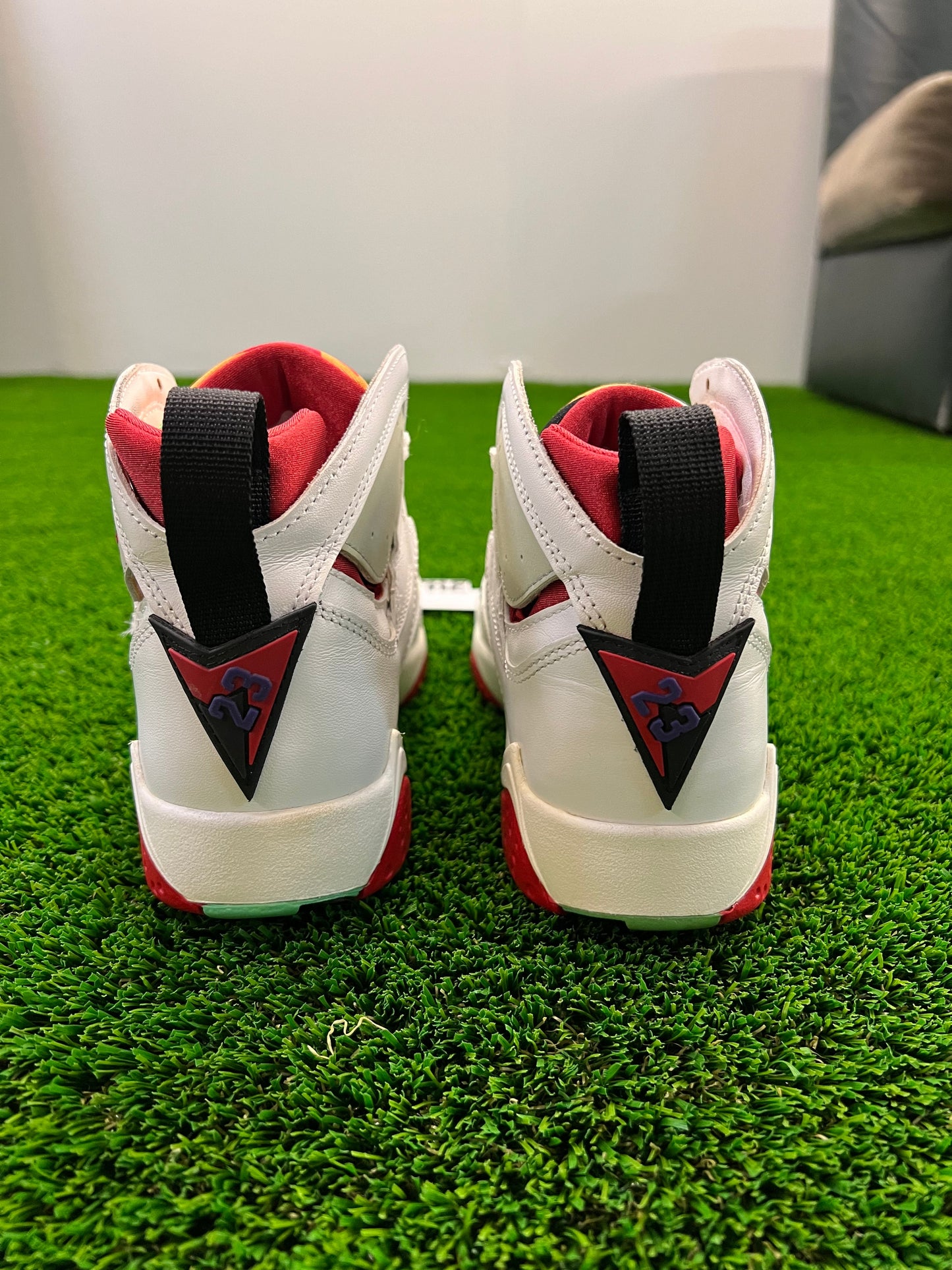 Air Jordan 7 Retro Hare size 5.5y gradeschool shoes