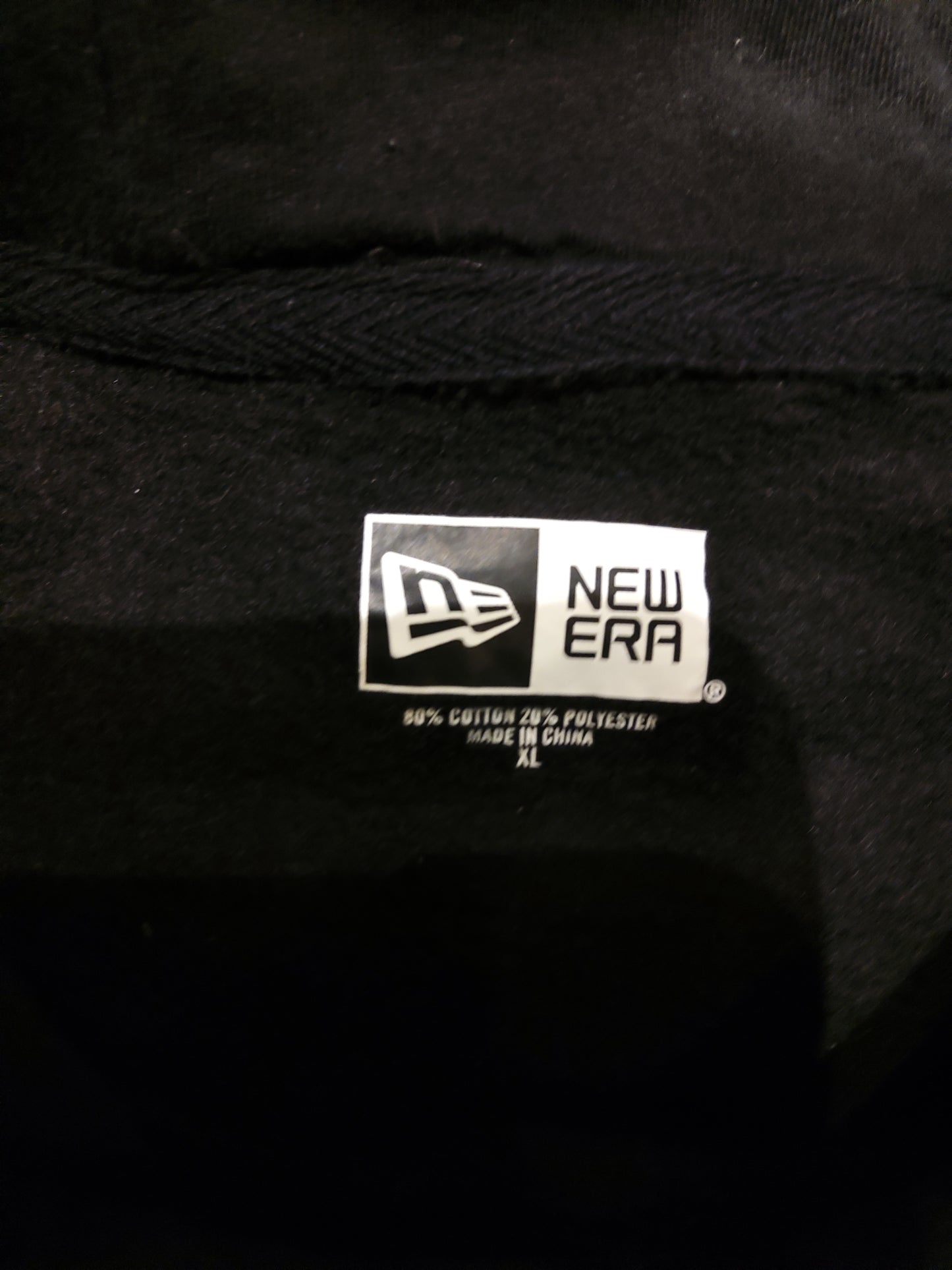 New era cavs hoodie size XL 