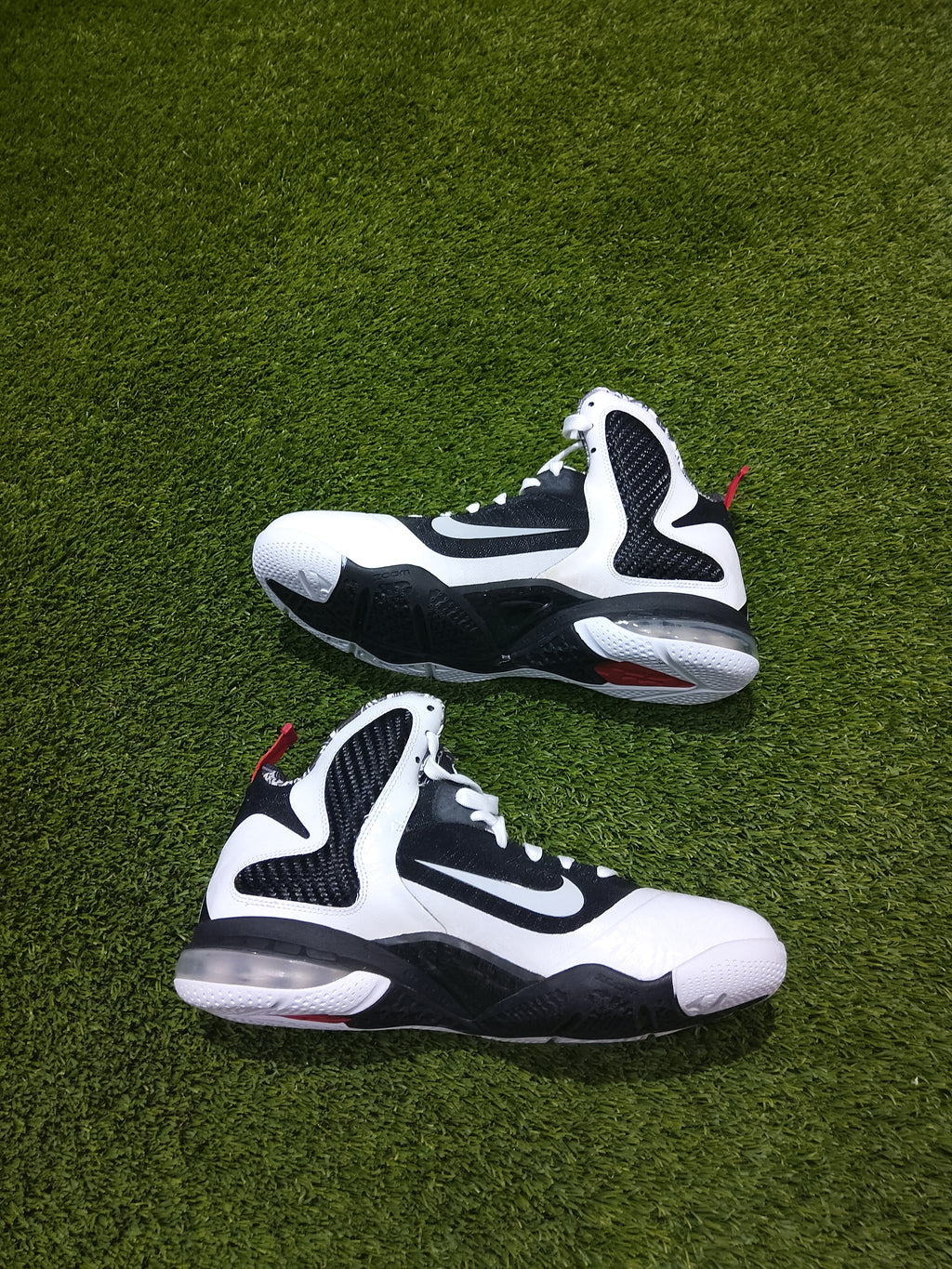 Nike Lebron 9 Freegums Size 11.5 Men's Shoes