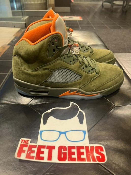 Air Jordan 5 Retro Olive Size 11.5 Men Shoes