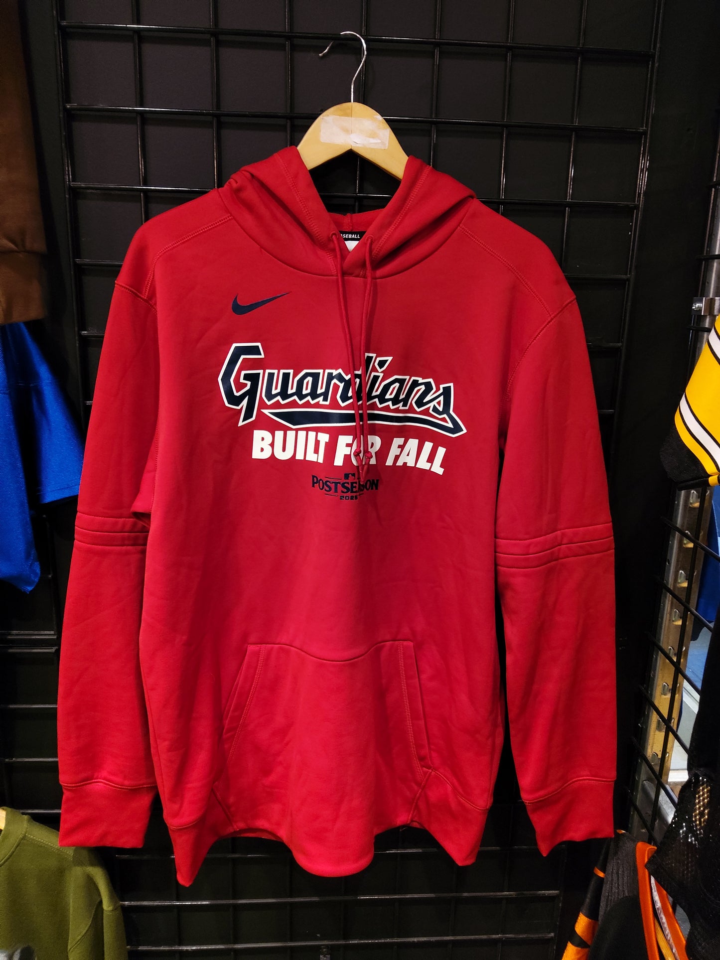 Nike Cleveland Guardians 2025 hoodie size large