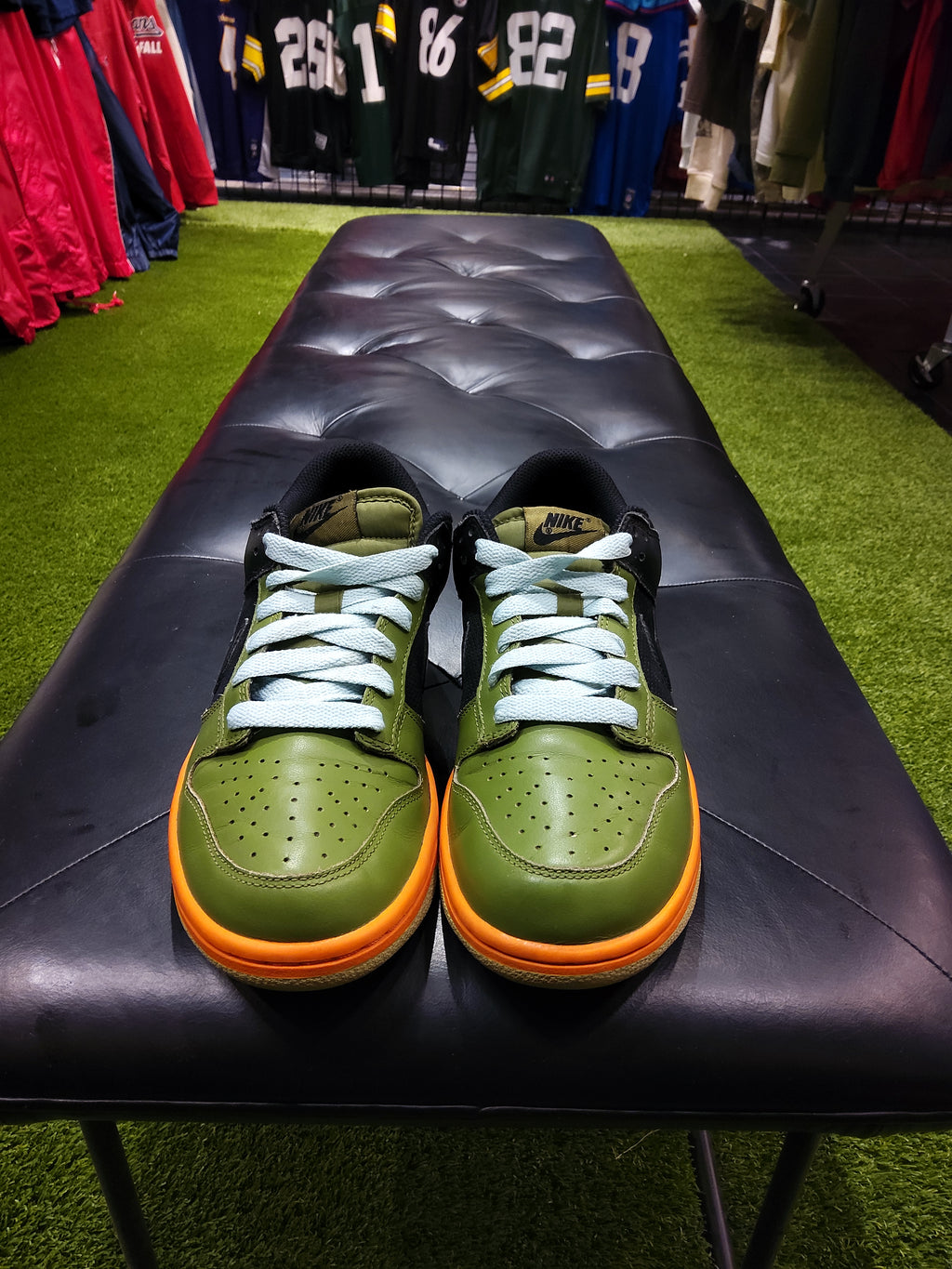 Nike Dunk low green Mandarin size 9 women's shoes