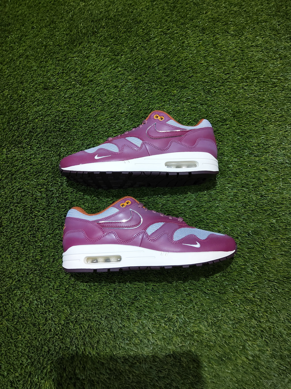 Brand New Air max 1 Patta Maroon Size 9 Men's Shoes
