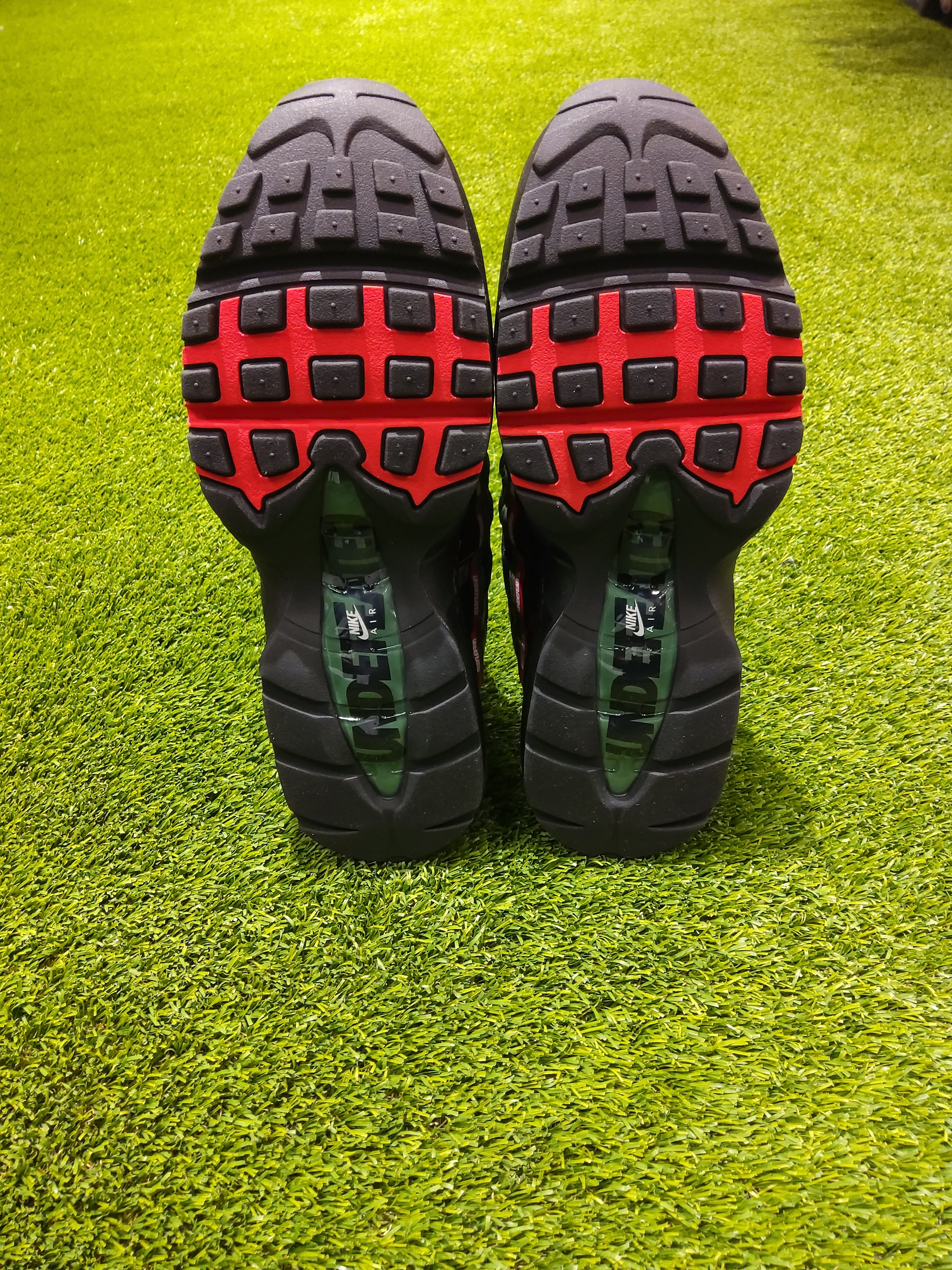 Nike Air max 95 Undefeated men's shoe size 13