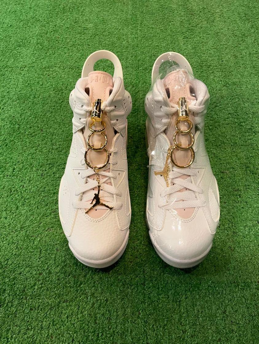 Air Jordan 6 Retro Gold Hoops Size 5.5 Womens shoes