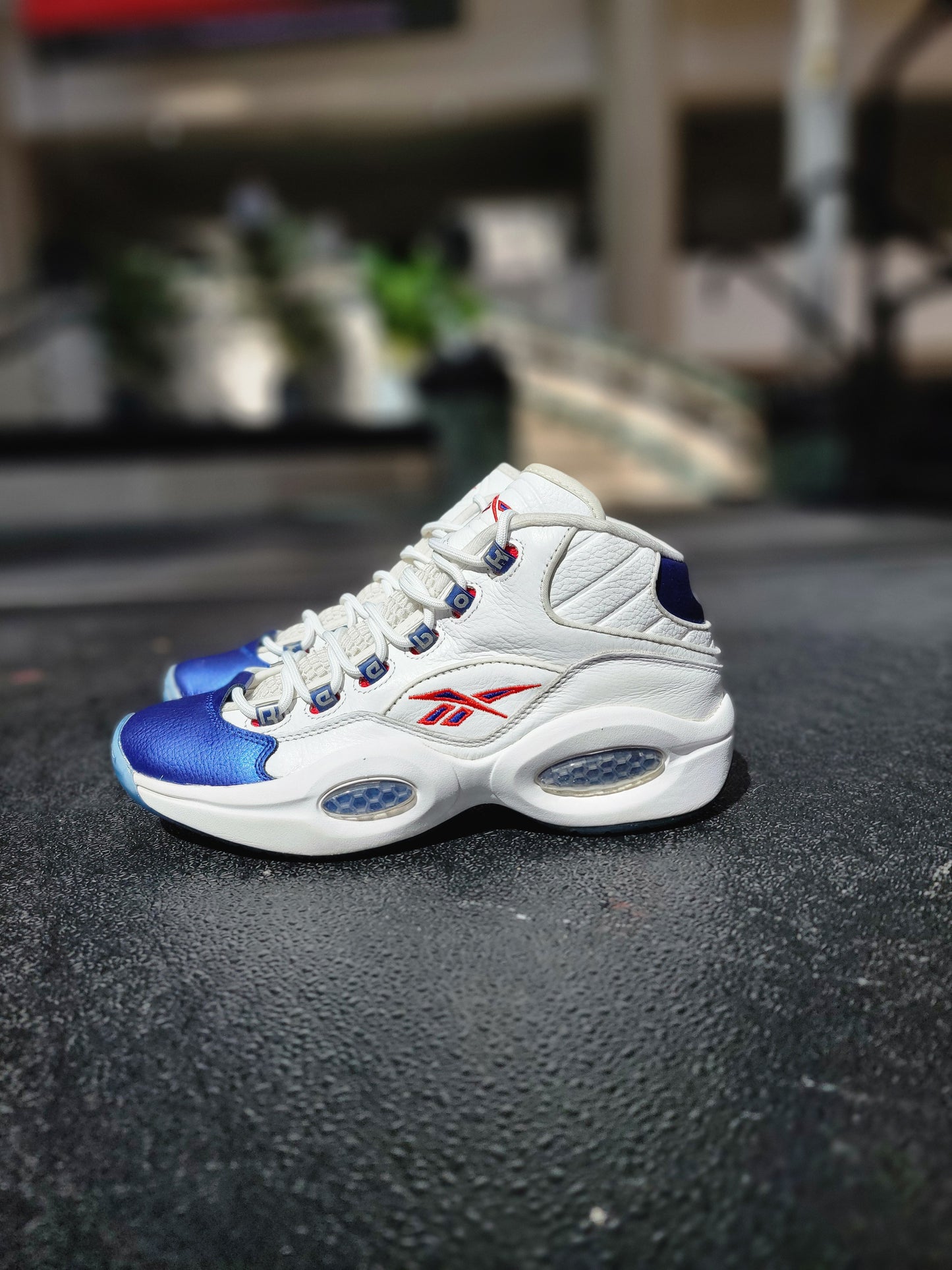 Reebok Question Allen Iverson Size 9.5 Men Shoes