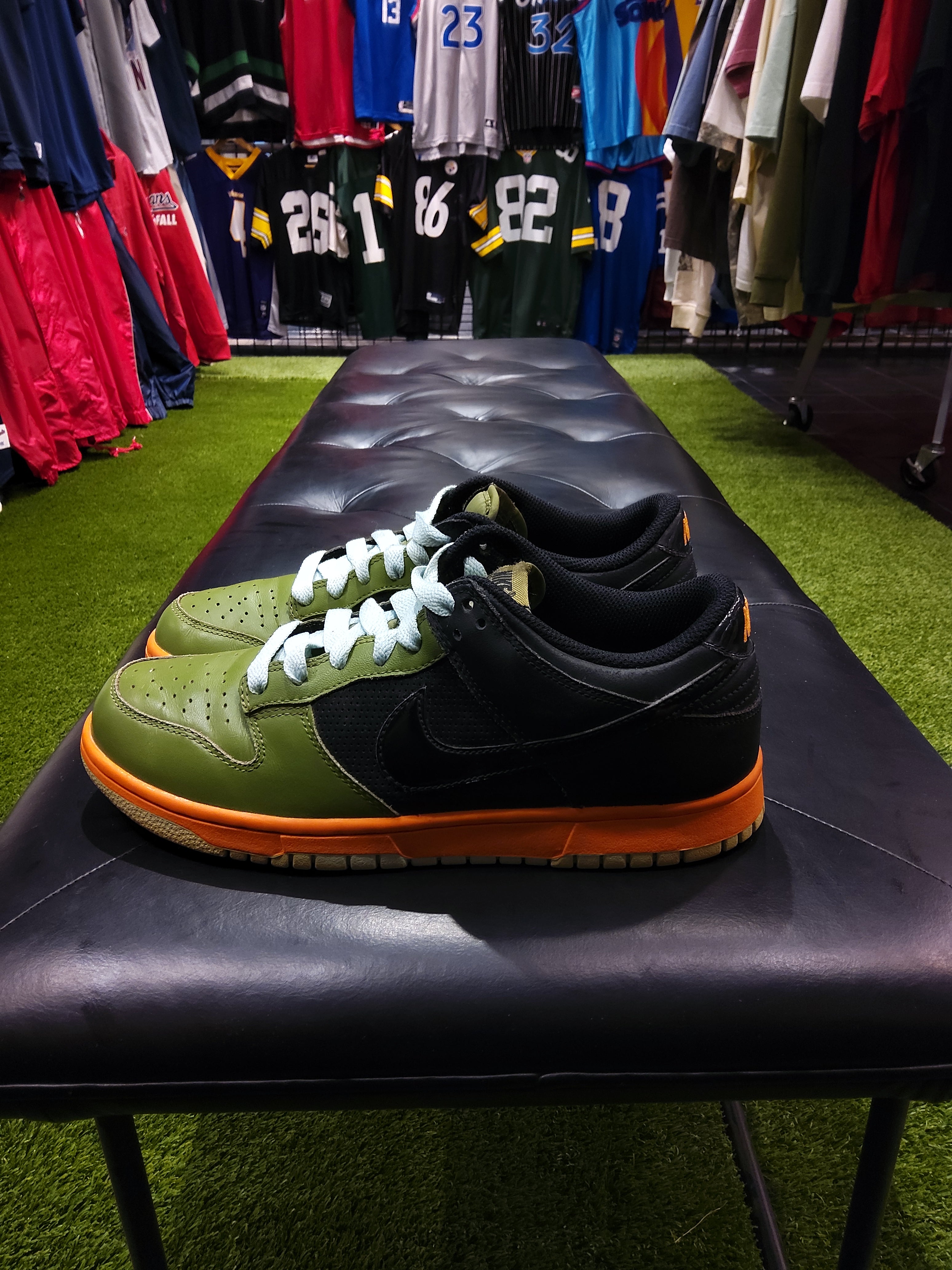 Nike Dunk low green Mandarin size 9 women's shoes