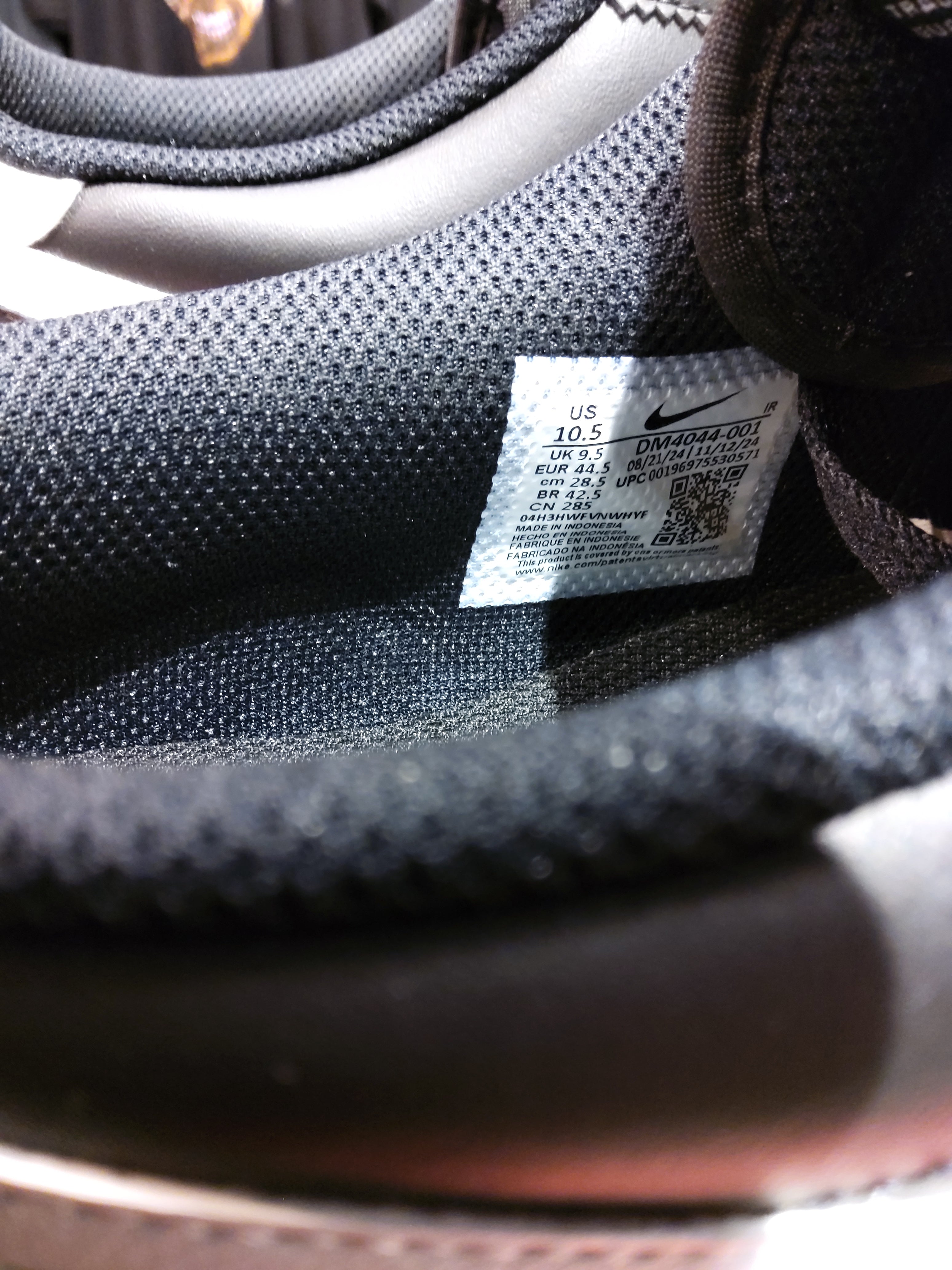 Nike Cortez Black White Size 10.5 Men's Shoes