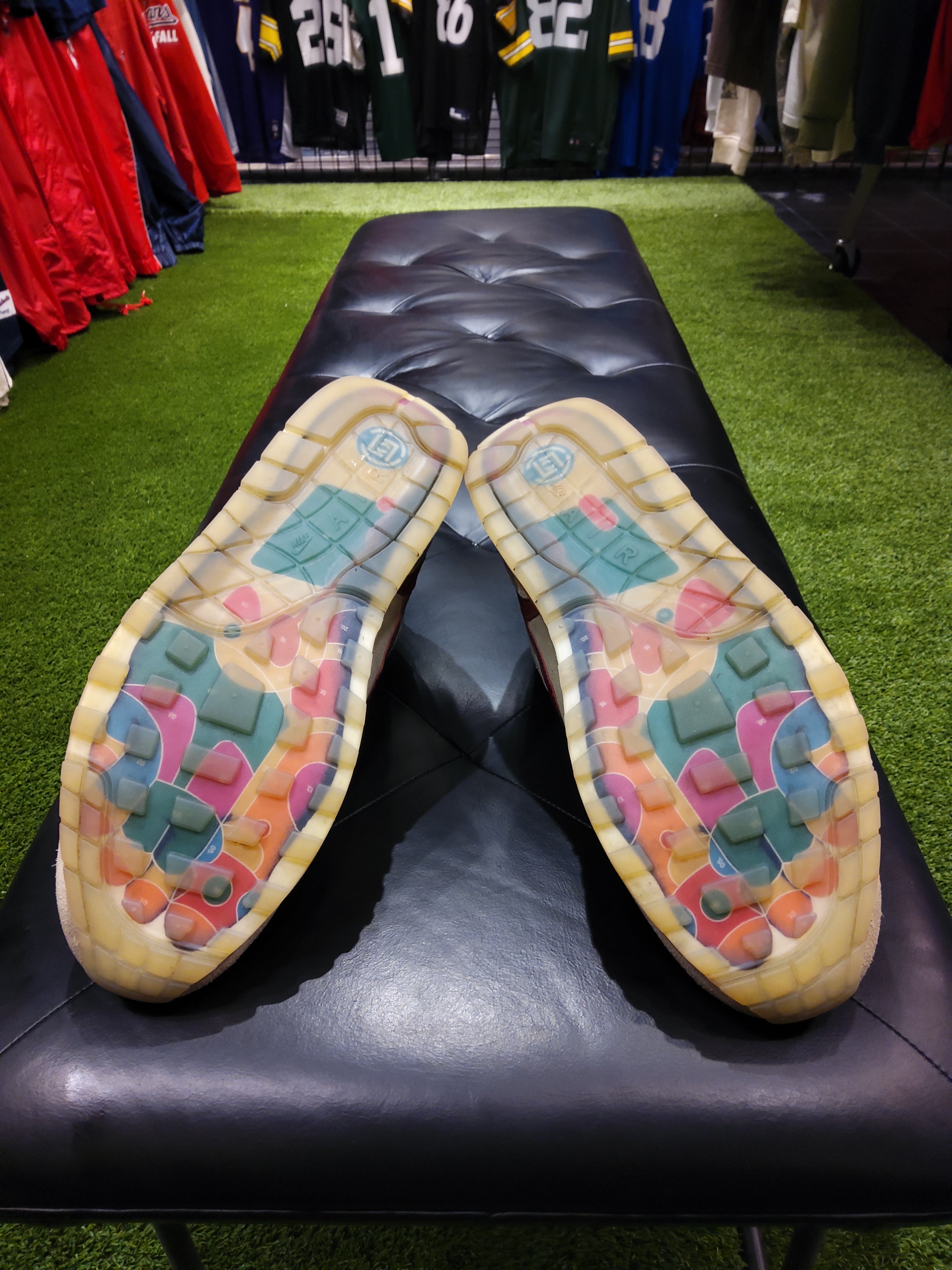 Nike max 1 clot size 12 men's shoes