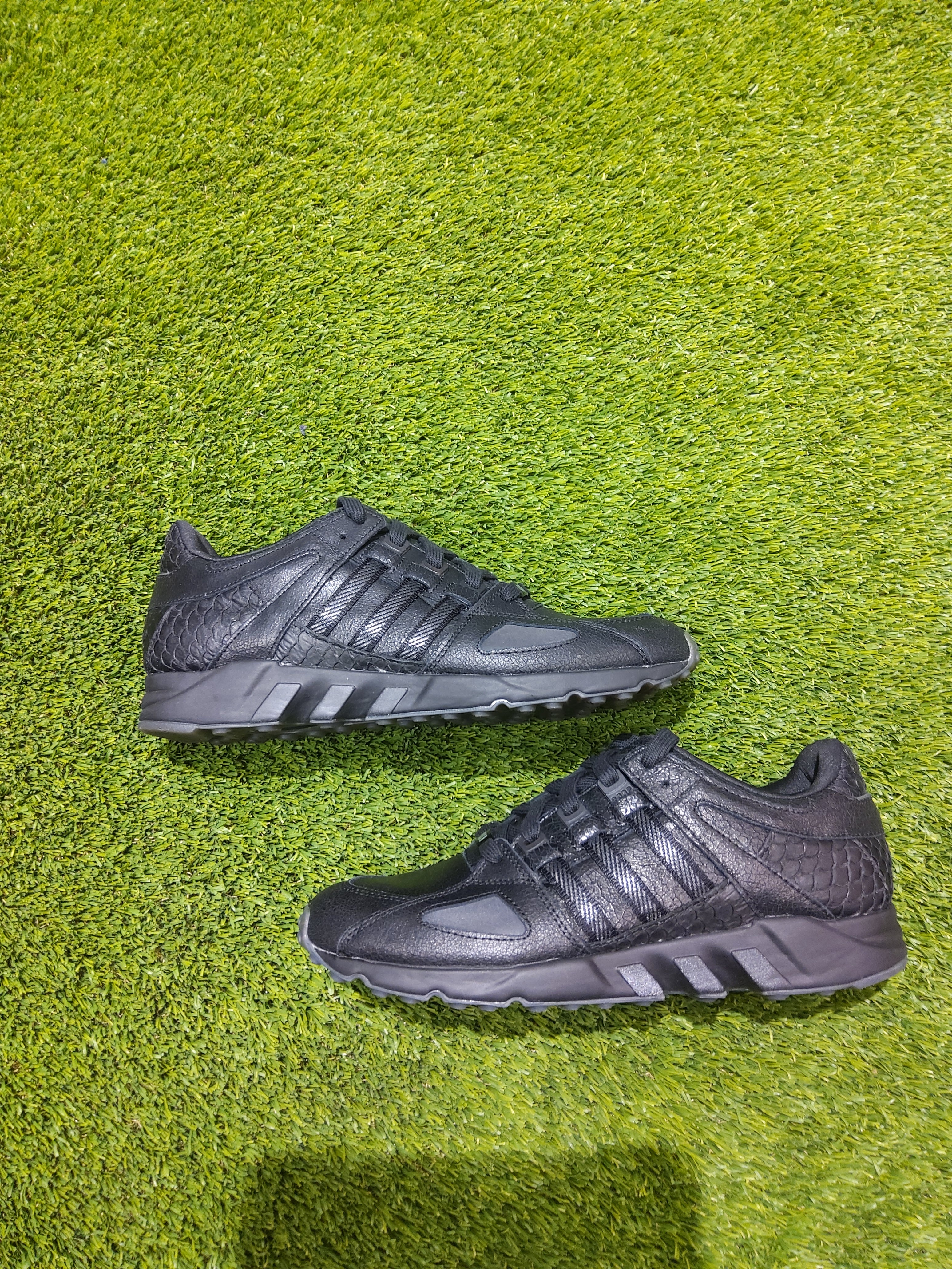 Pusha T Adidas equipment running guidance size 10.5 Men’s shoes