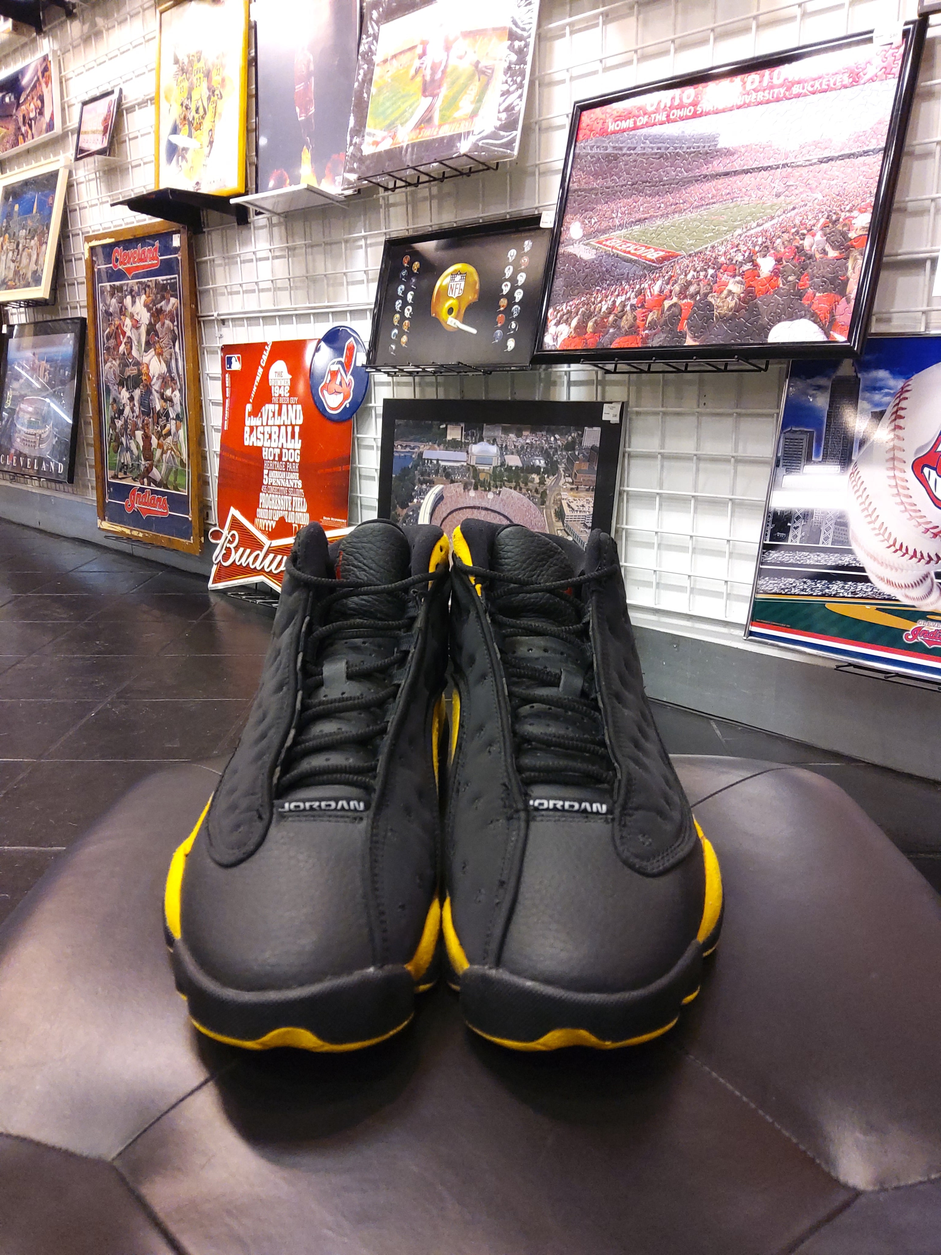 Air jordan 13 melo size 9