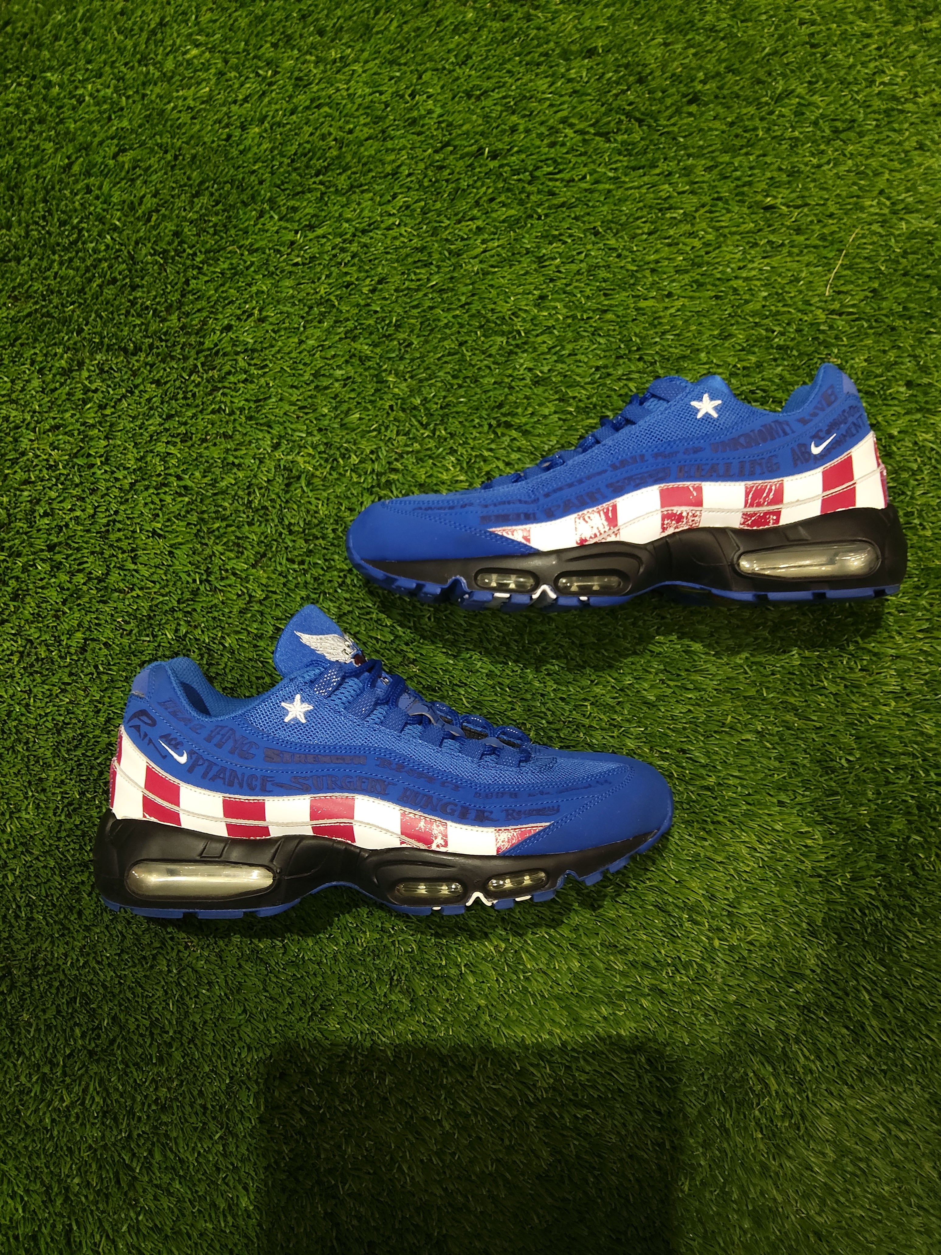 Nike Air Max 95 le doernbecher size 11 Men's shoe