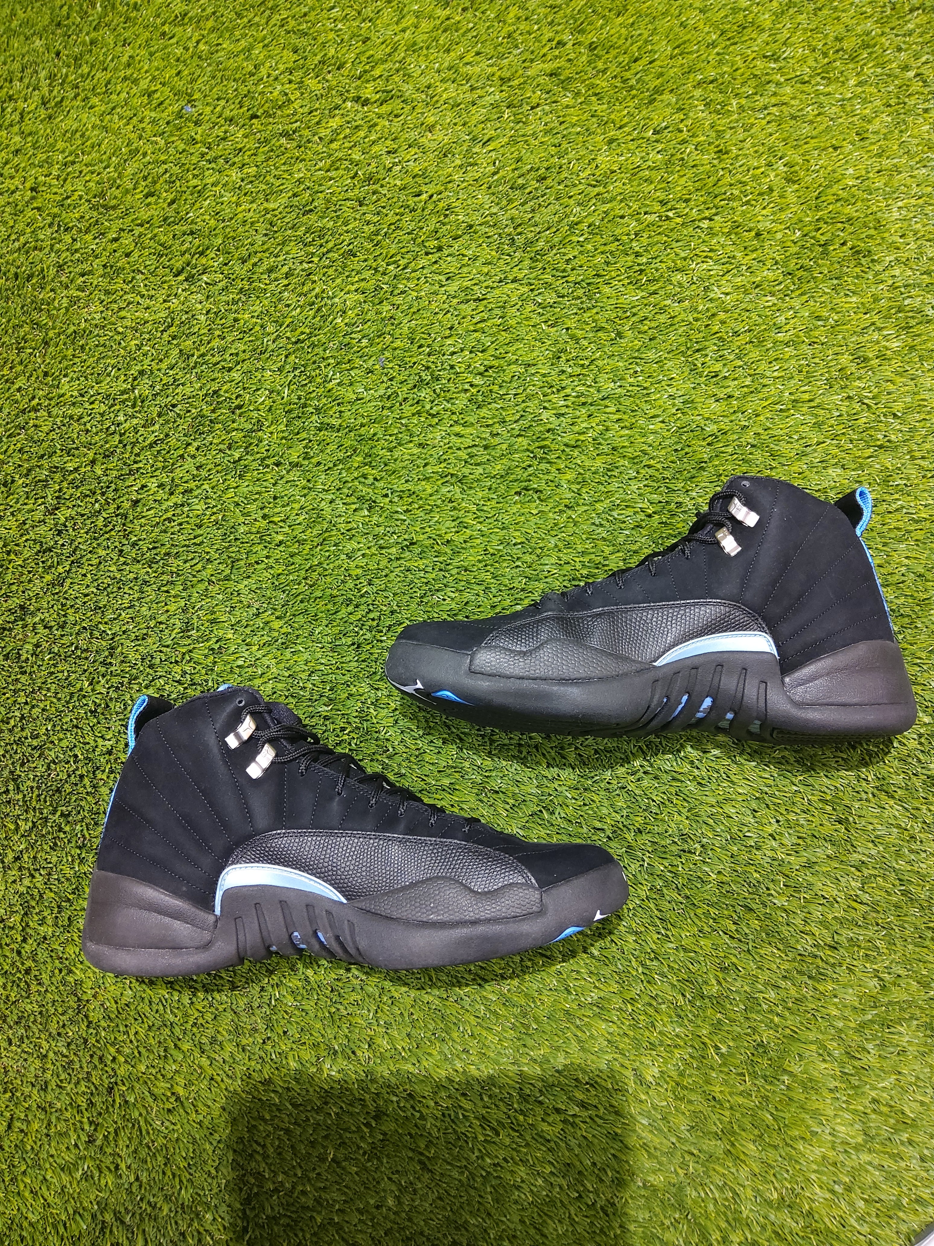 Air Jordan 12 nubuck size 12 men shoes
