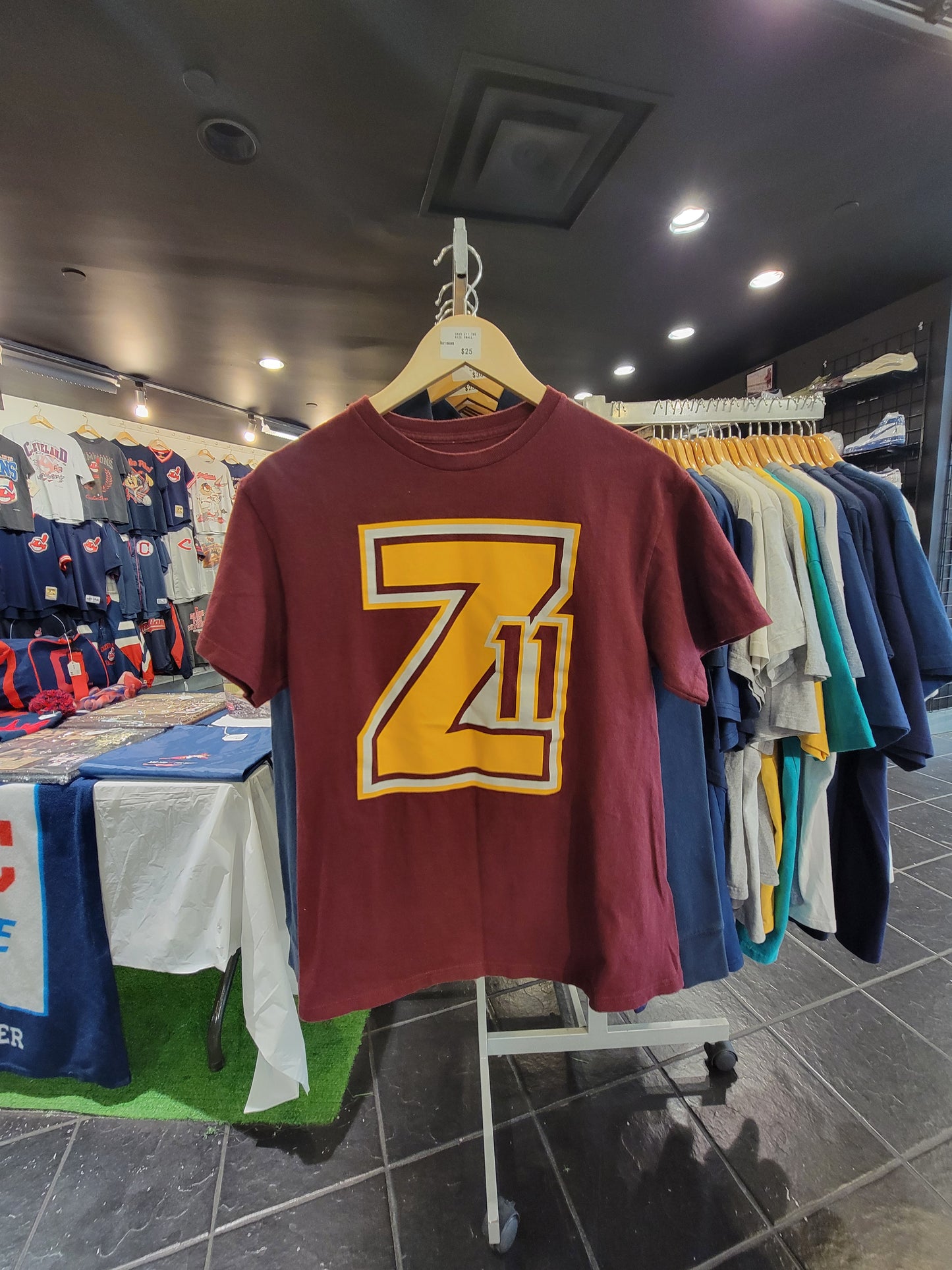 Cavs Z11 Tee Size Small