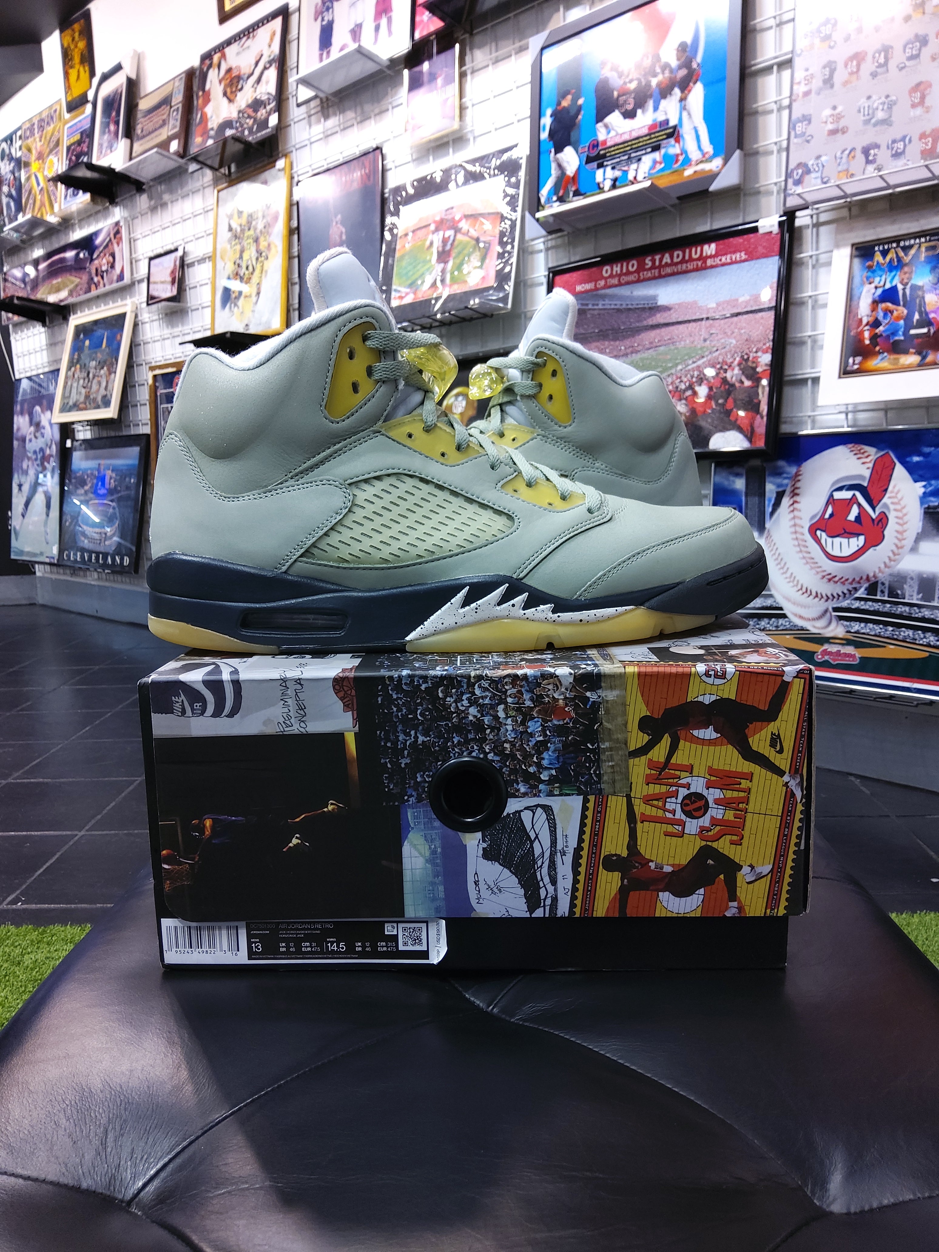 Air jordan 5 Jade Horizon Size 13 Men's Shoes