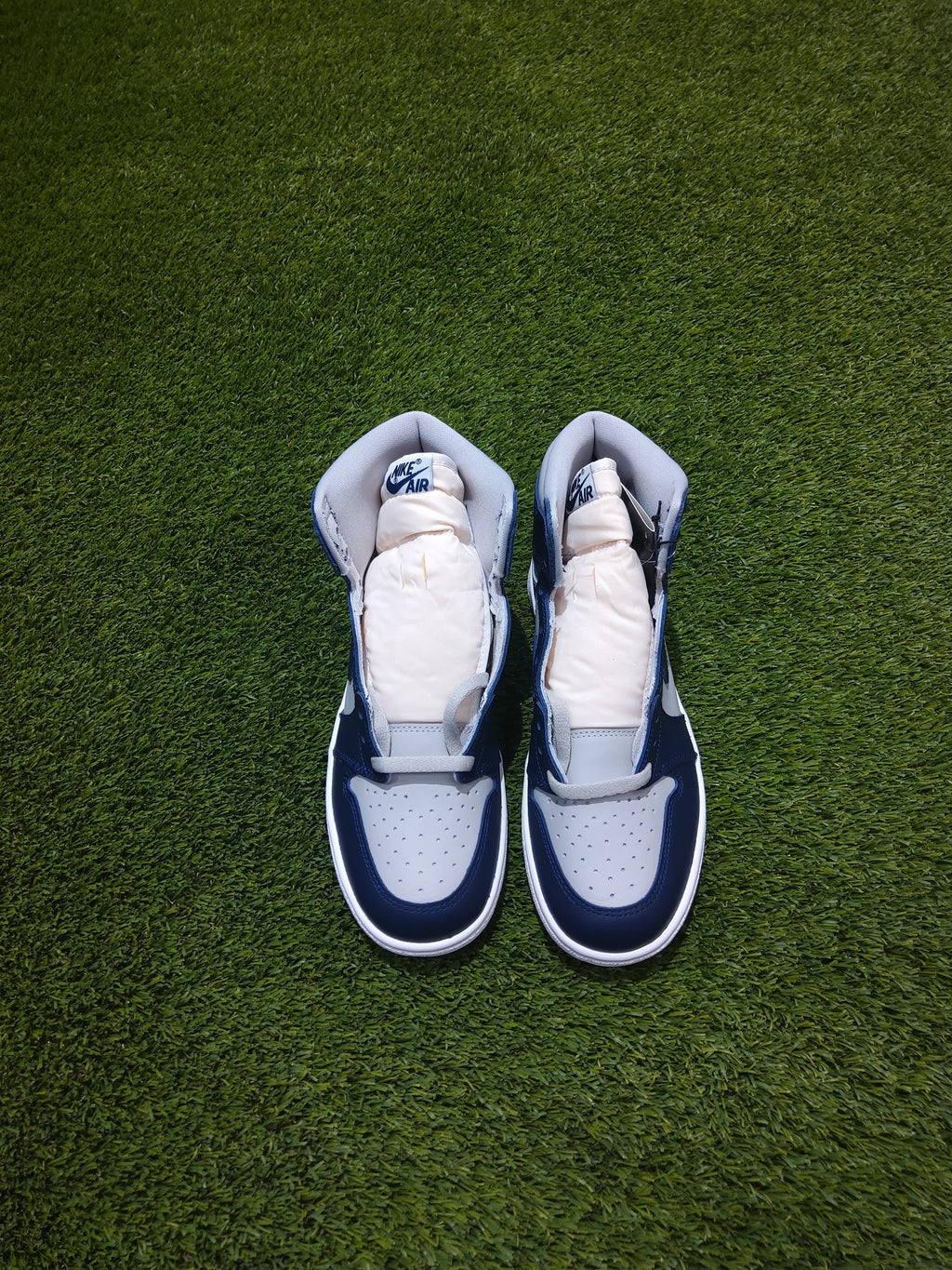 Air Jordan 1 85' Georgetown Size 8 Men's Shoes