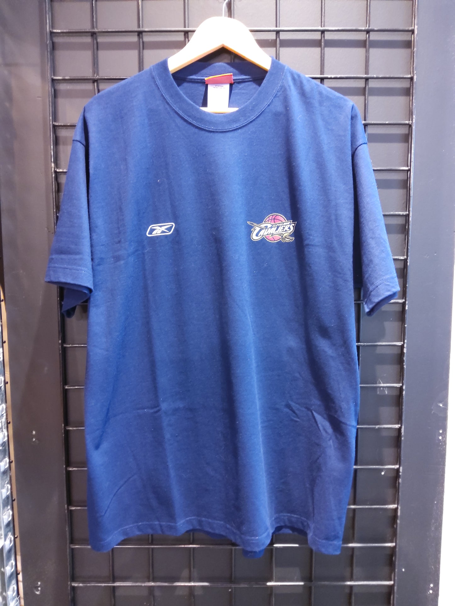 Reebok Cleveland Cavaliers Y2K Logo T-shirt Size 2XL