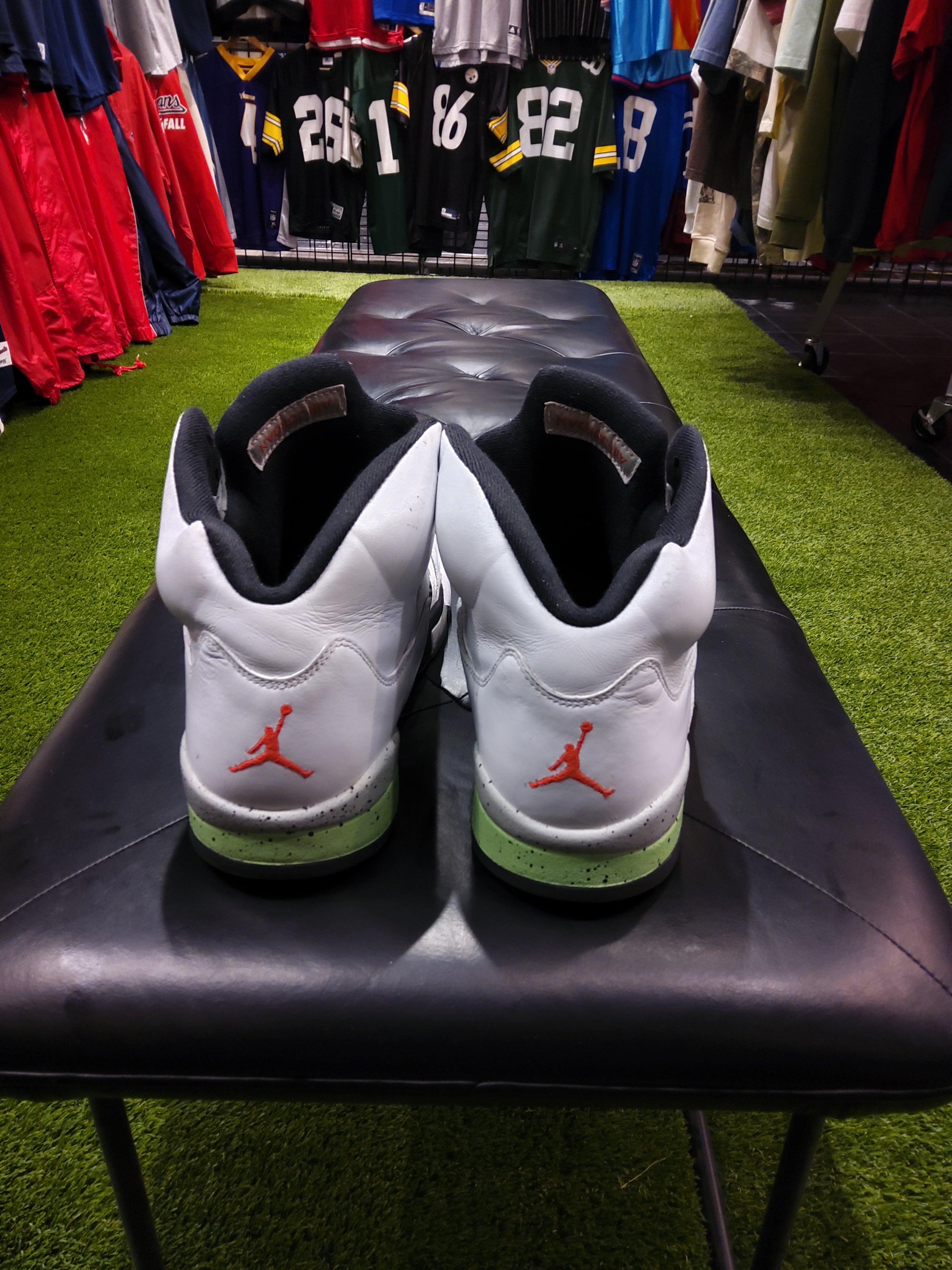 Air jordan 5 Retro poison green size 11.5