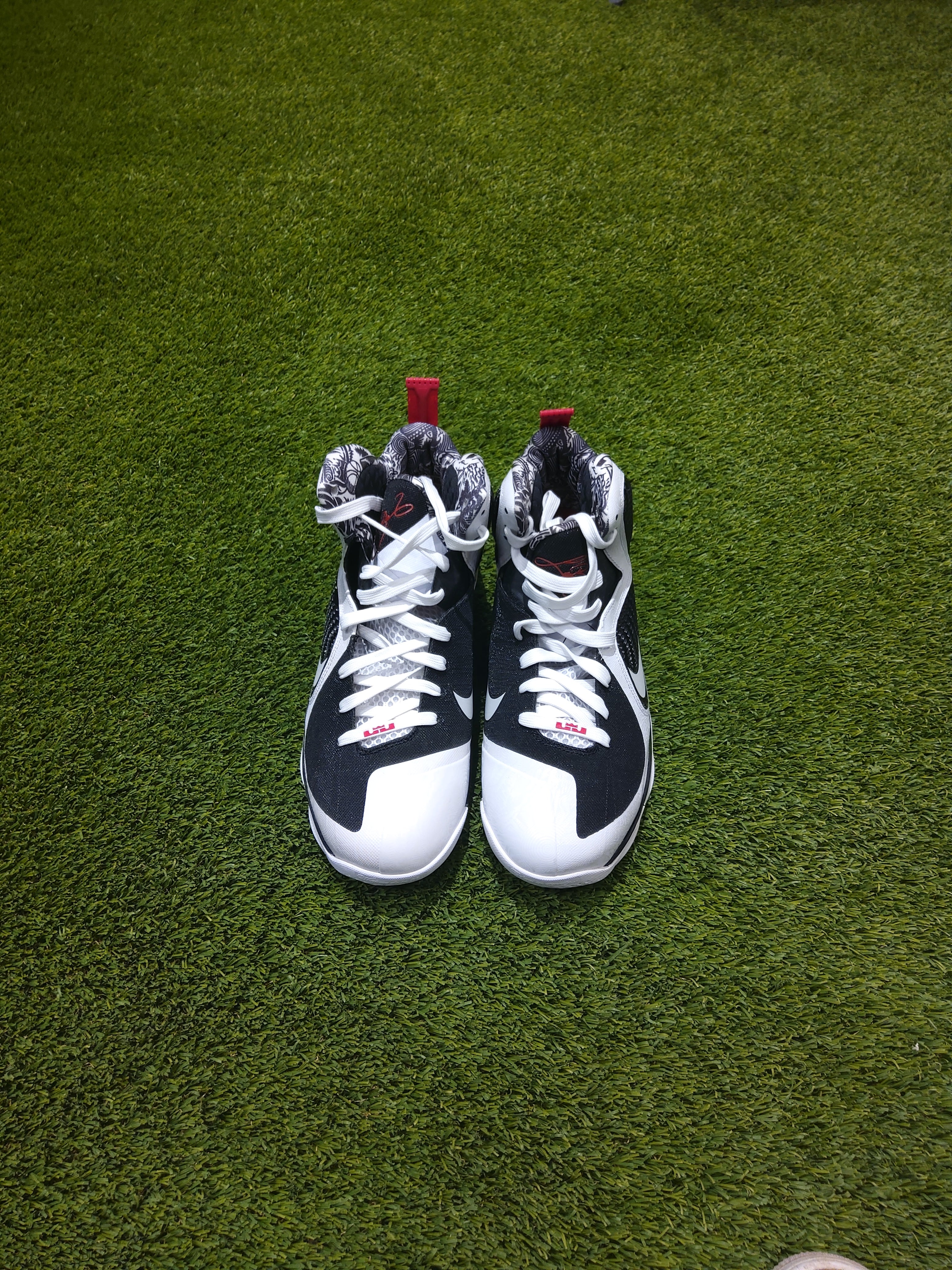 Nike Lebron 9 Freegums Size 11.5 Men's Shoes