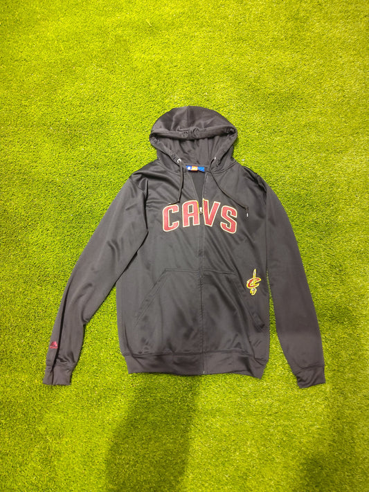 Majestic cavs hoodie size medium tall