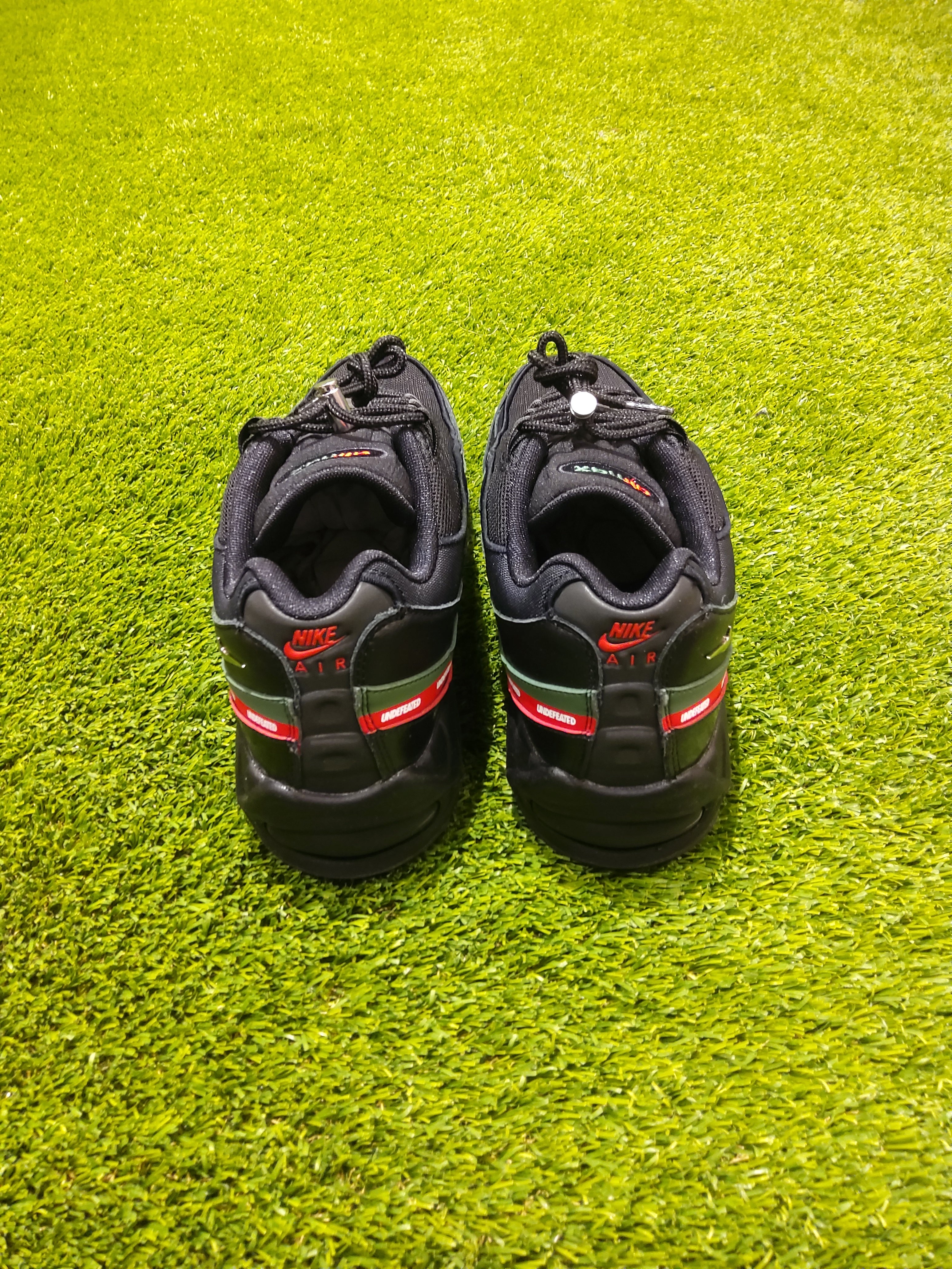 Nike Air max 95 Undefeated men's shoe size 13