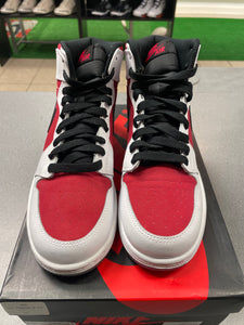 Pre owned Nike Air Jordan 1 High Carmine Grade school shoes with og box