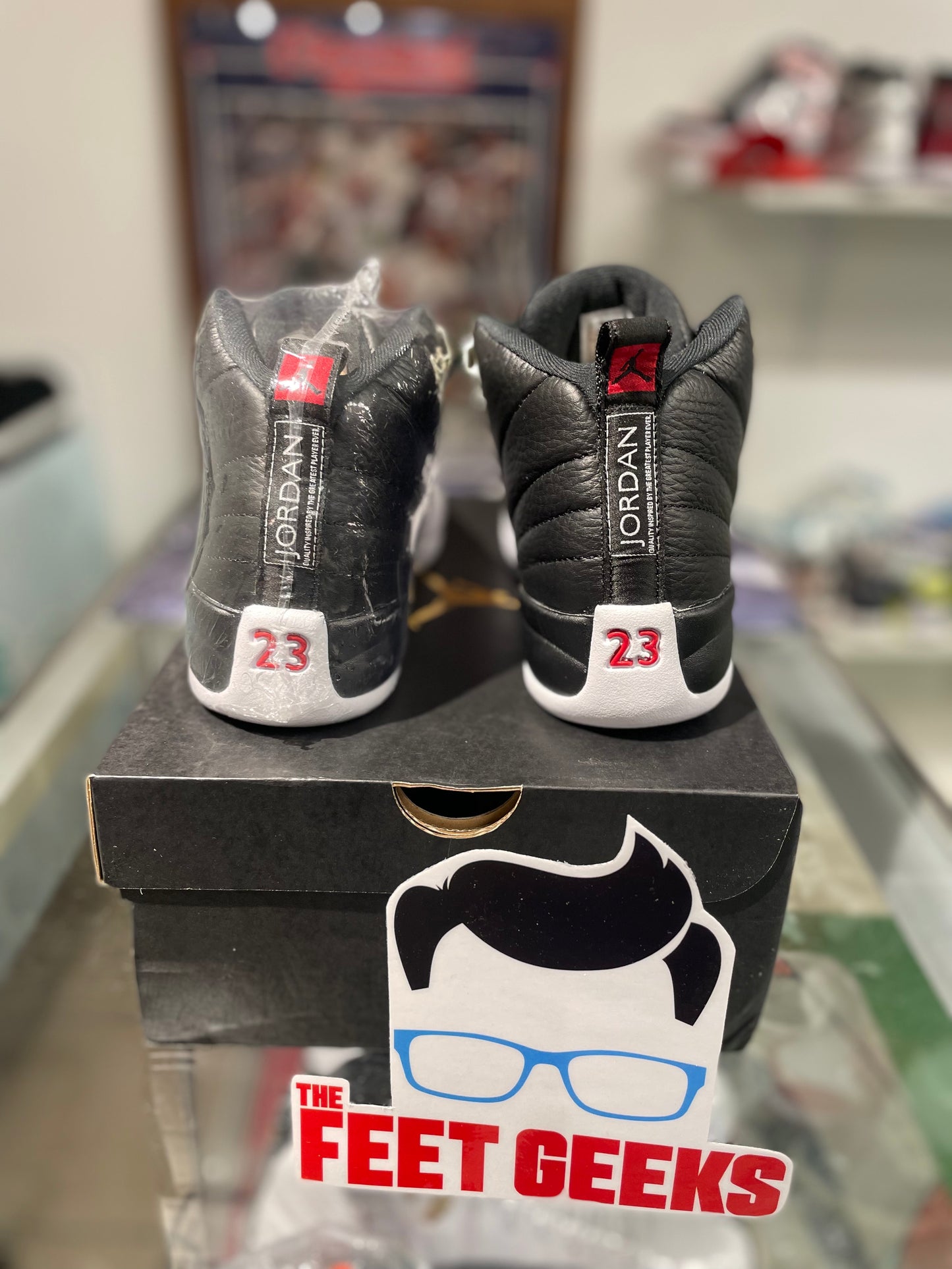Air Jordan 12 retro playoffs size 6y shoes